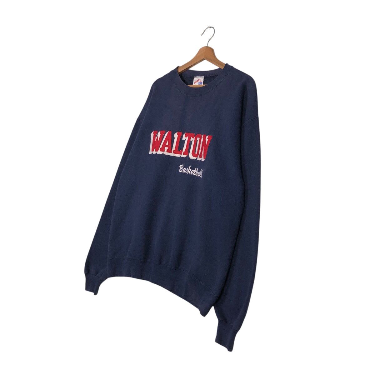 Japanese Brand × Vintage 📌Vintage Sweatshirt Crewneck Walton Basketball Big Logo Usa Size US L / EU 52-54 / 3 - 3 Thumbnail