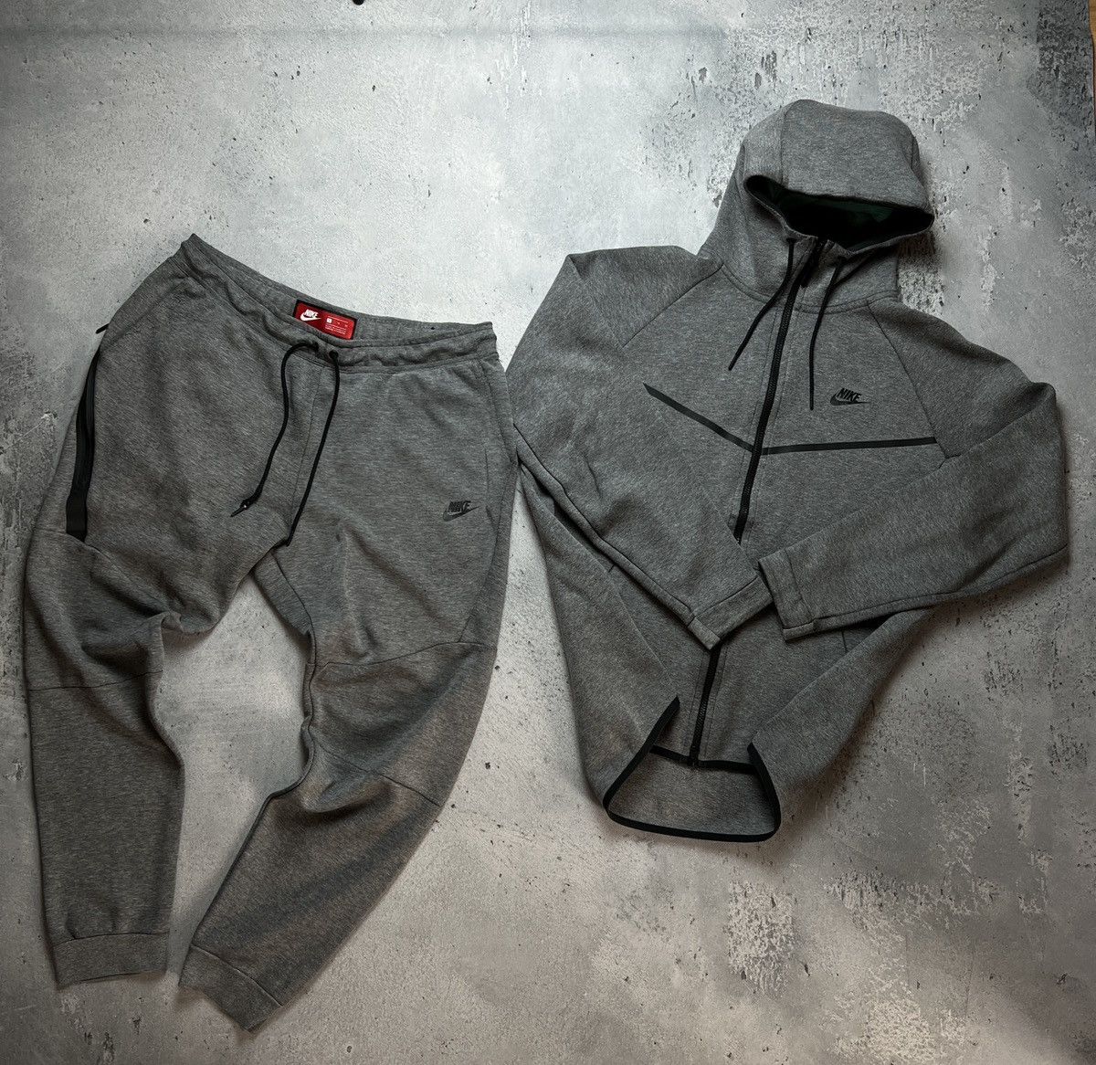 Nike 🔥 Grey Nike Tech Fleece Full Suit Oversize Drill Track Suit Size US XL / EU 56 / 4 - 1 Thumbnail