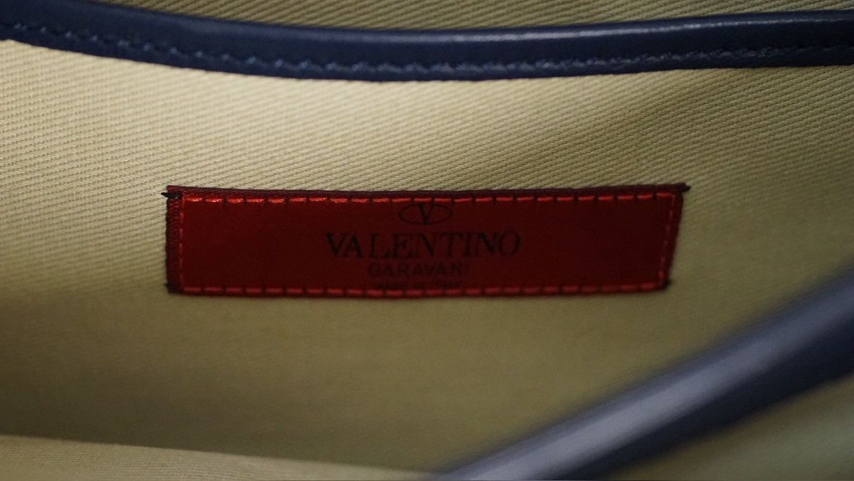 Valentino Valentino Garavani Rockstud Chain Shoulder Bag Navy Blue Size ONE SIZE - 11 Thumbnail