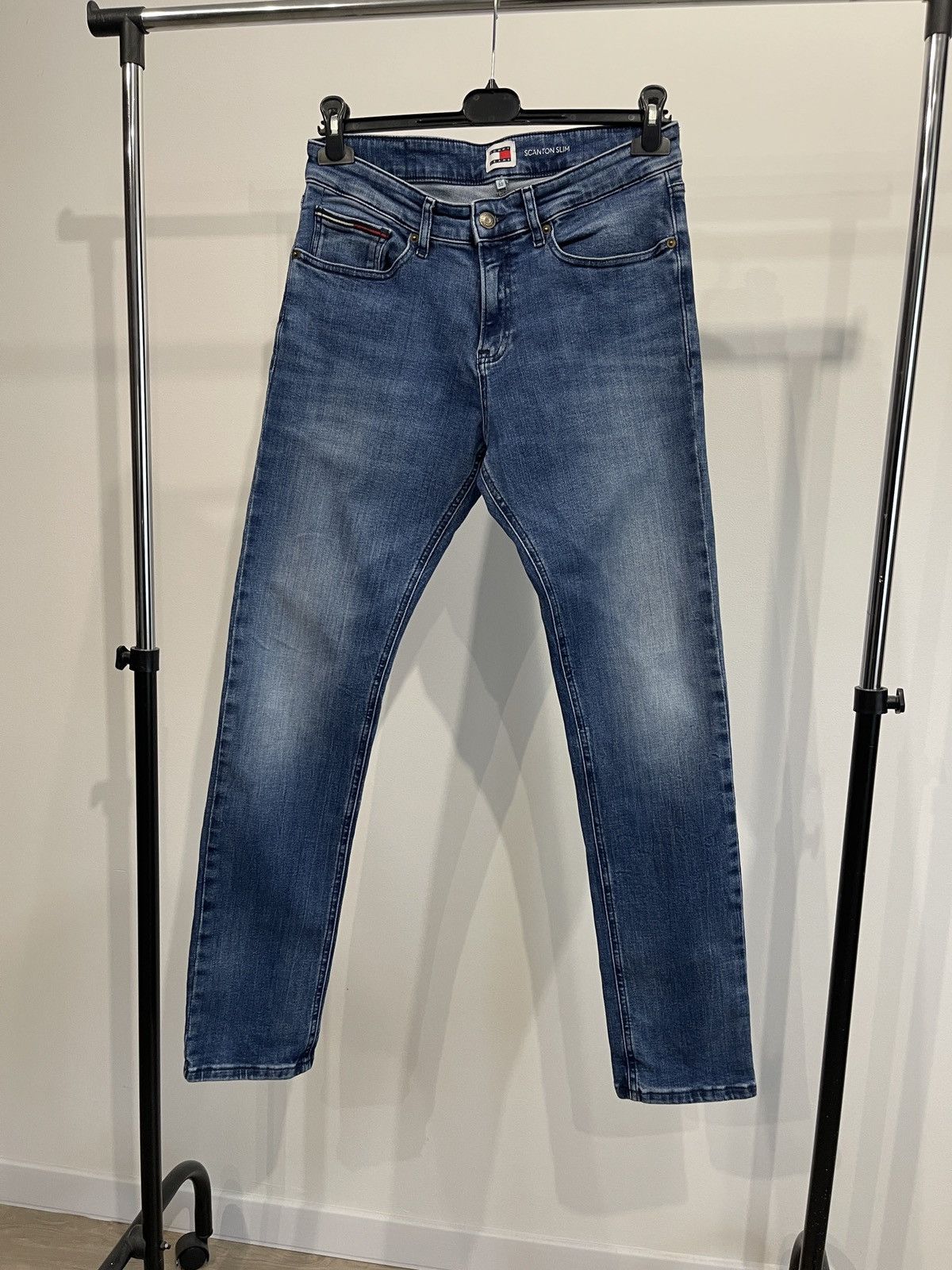 Tommy Hilfiger Tommy Jeans Scanton Slim Denim – W31 L32 Size US 31 - 1 Thumbnail