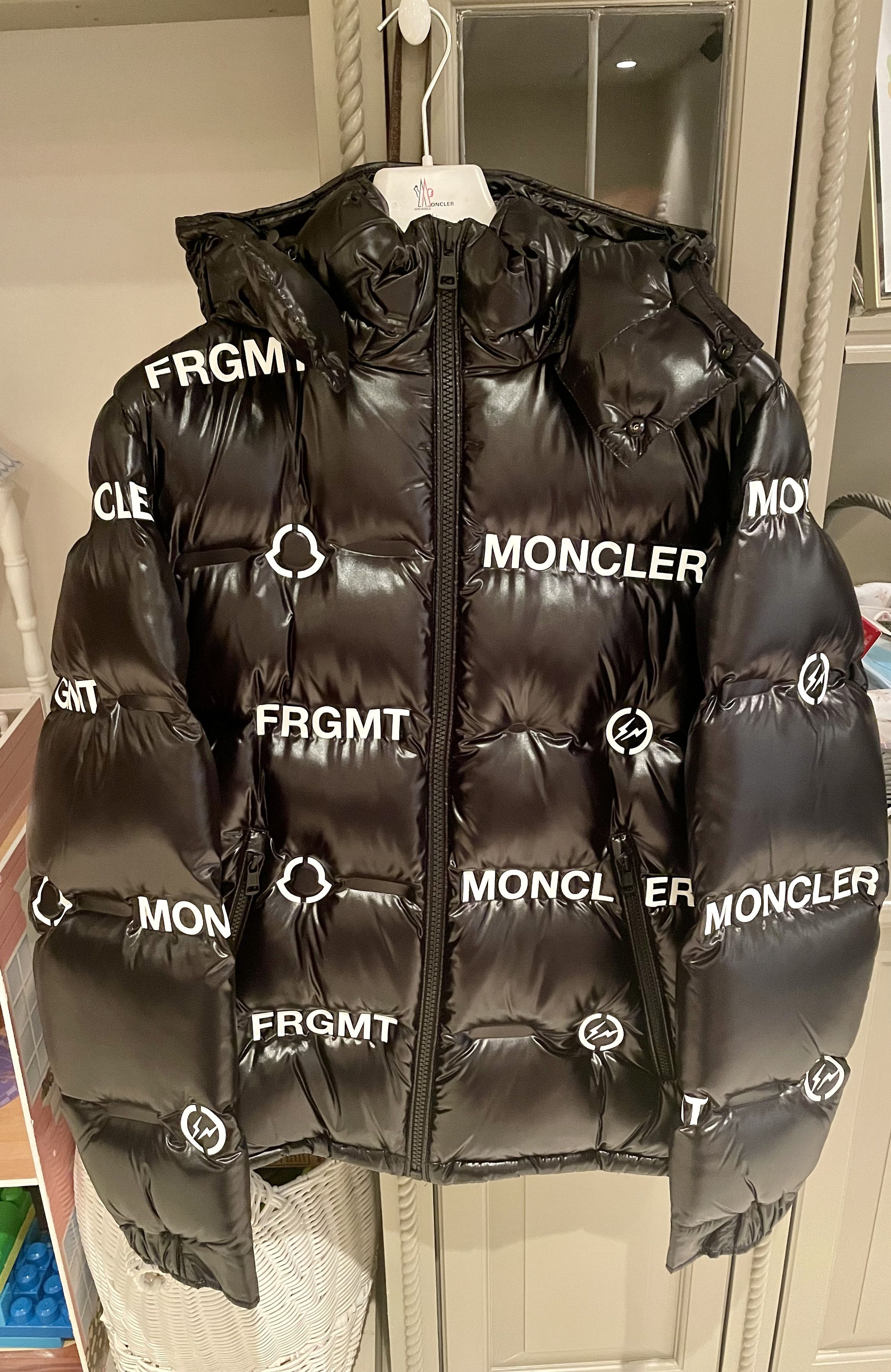 Fragment Design Moncler x Fragment MAYCONNE GIUBBOTTO down jacket