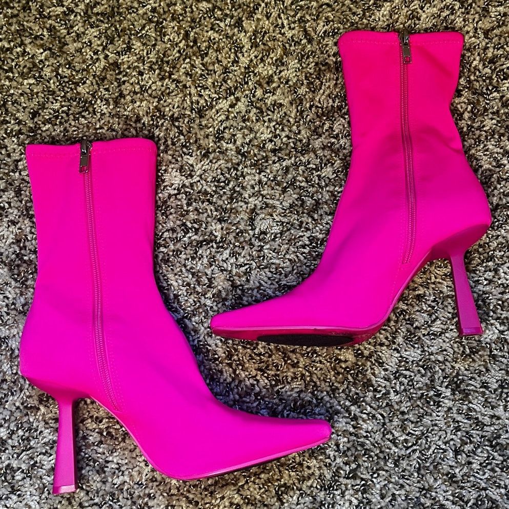 Steve Madden Steve Madden Vakay Mid-Calf Sock Booties Hot Pink Women 5.5M Size US 5.5 / IT 35.5 - 4 Thumbnail