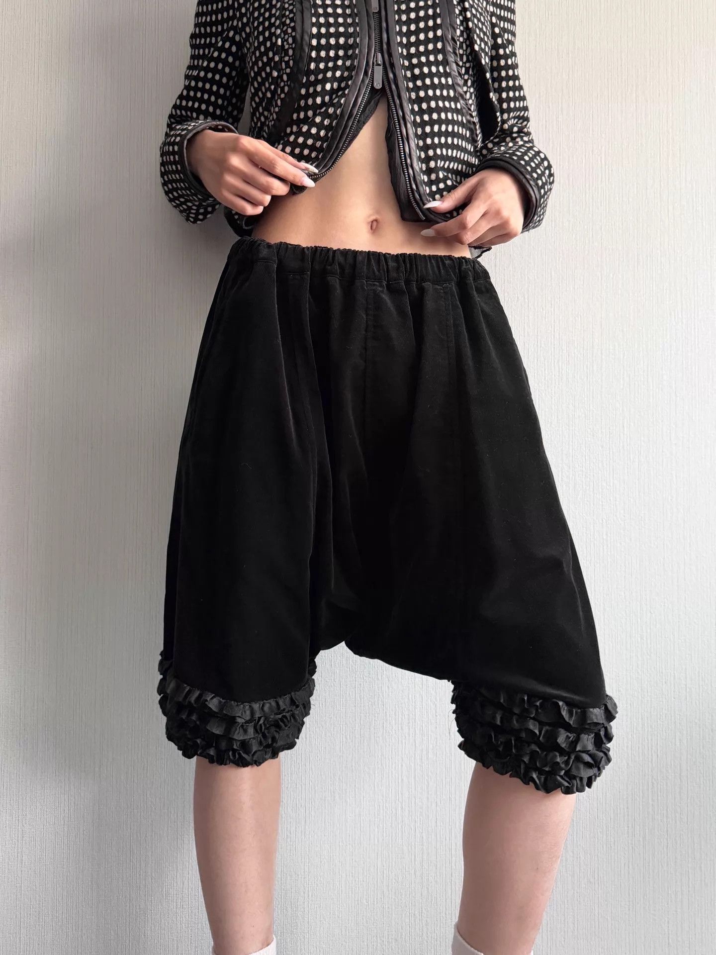 Comme des Garcons CDG Vintage Lace-Trim Velvet Elastic-Waist Slouchy Pants S Size 26" / US 2 / IT 38 - 6 Thumbnail