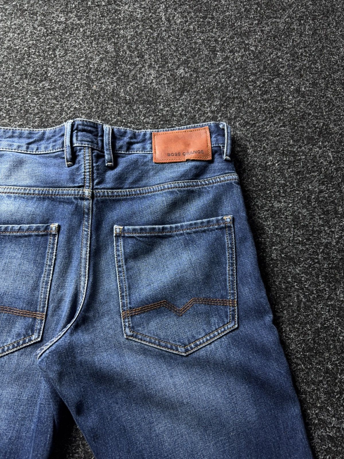 Hugo Boss Luxury y2k BOSS Orange Regular Fit Denim Jeans Blue Wash Size US 30 / EU 46 - 12 Thumbnail