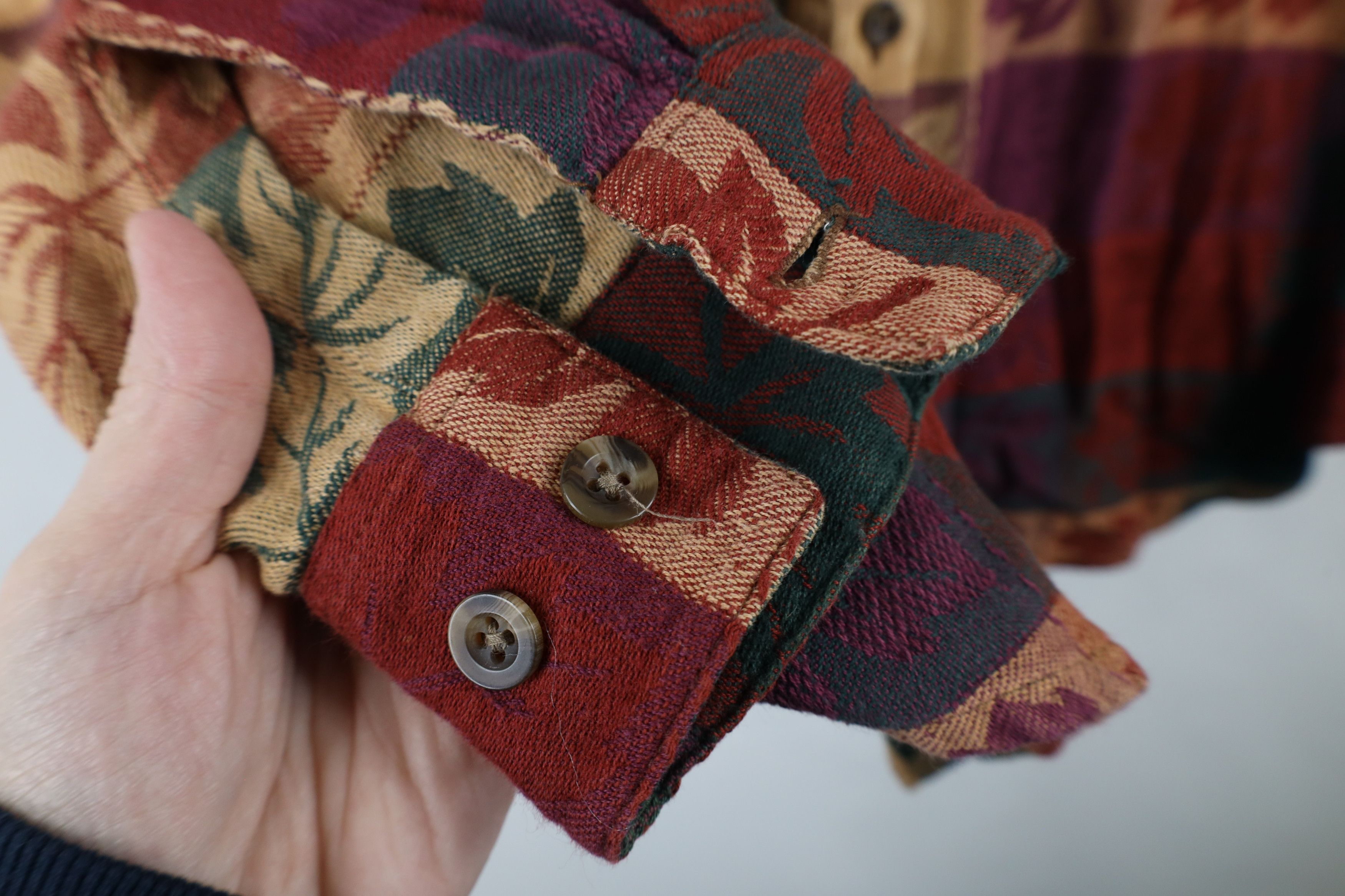 Vintage Vintage 90s Streetwear Checkered Nature Leaf Button Shirt Size XL / US 12-14 / IT 48-50 - 5 Thumbnail