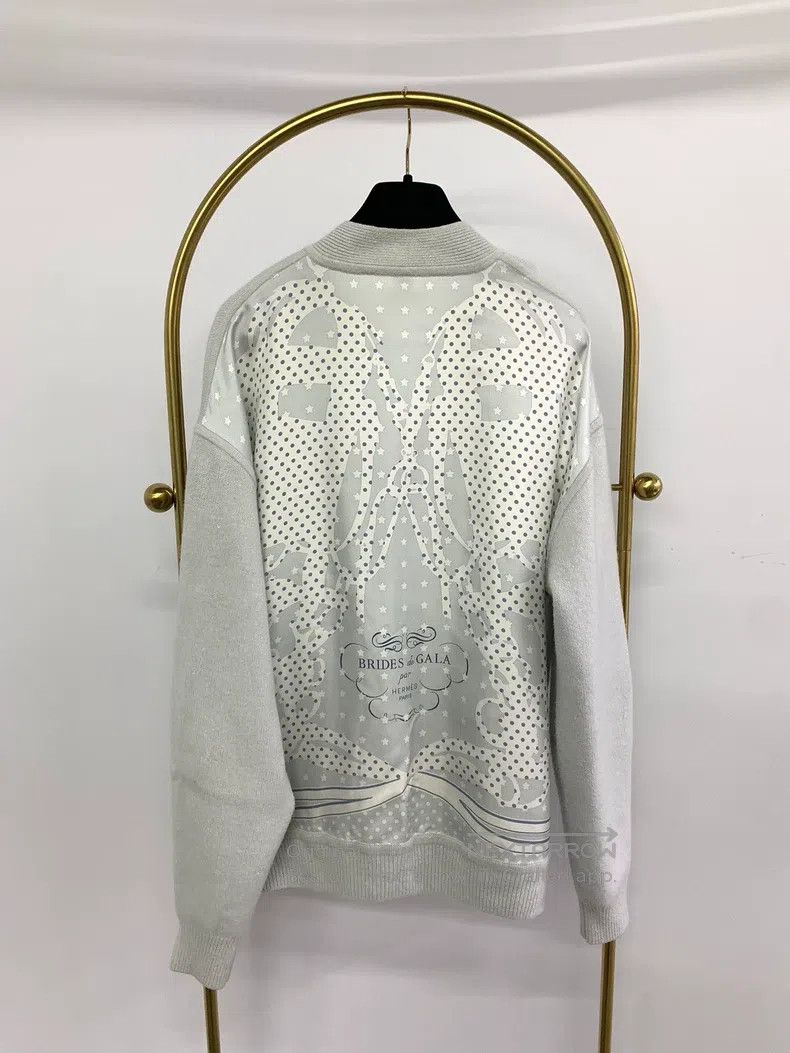 Hermes Hermes Light blue knit and silk print floral cardigan Size XS / US 0-2 / IT 36-38 - 2 Thumbnail