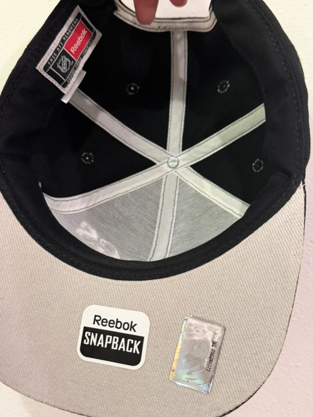 Reebok Vintage LA Kings Reebok Snapback Hat Size ONE SIZE - 4 Thumbnail