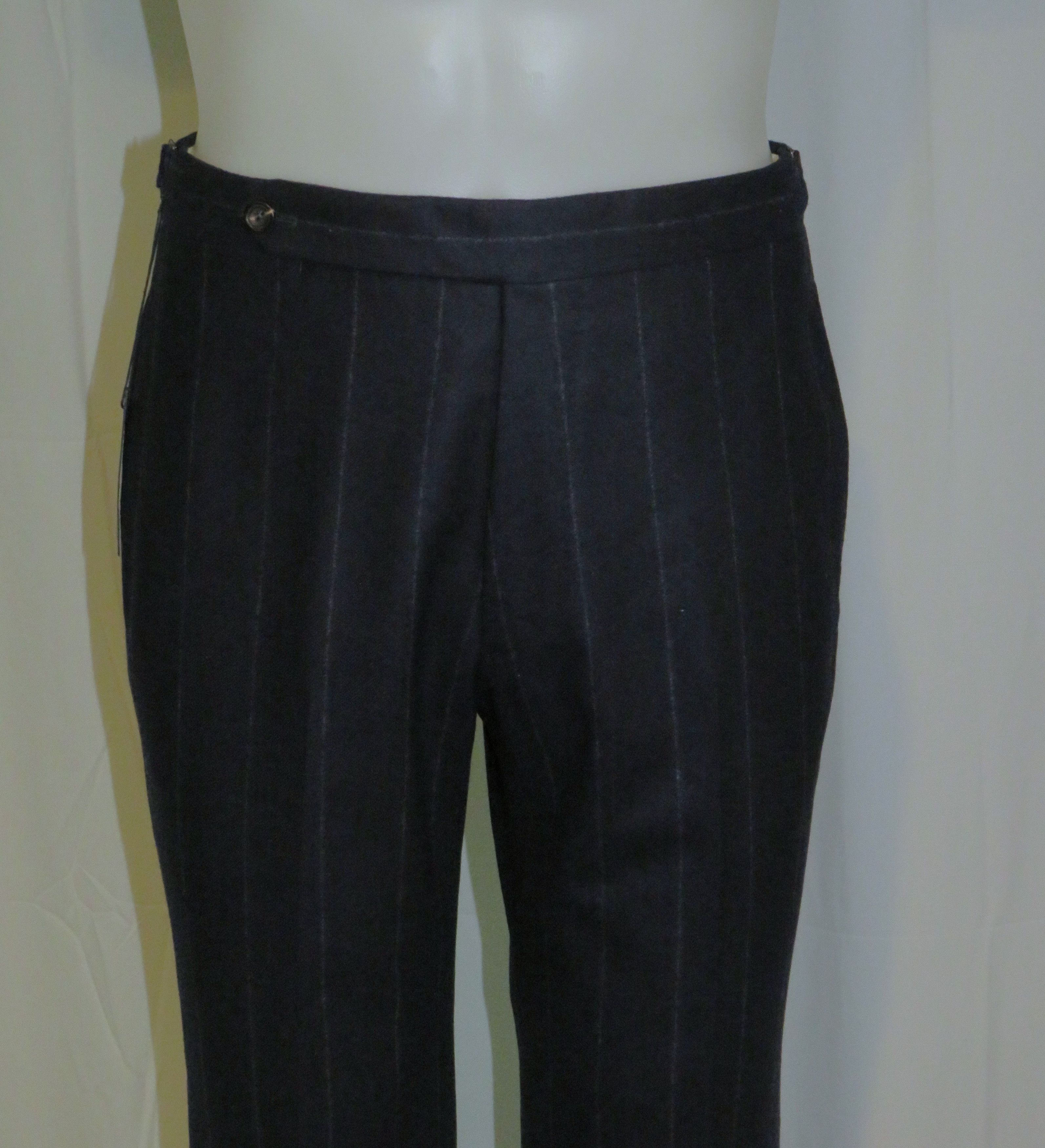 Drake's Navy Blue Chalk Stripe Flannel Three Roll Two Suit 38R NWT Size 38R - 14 Thumbnail