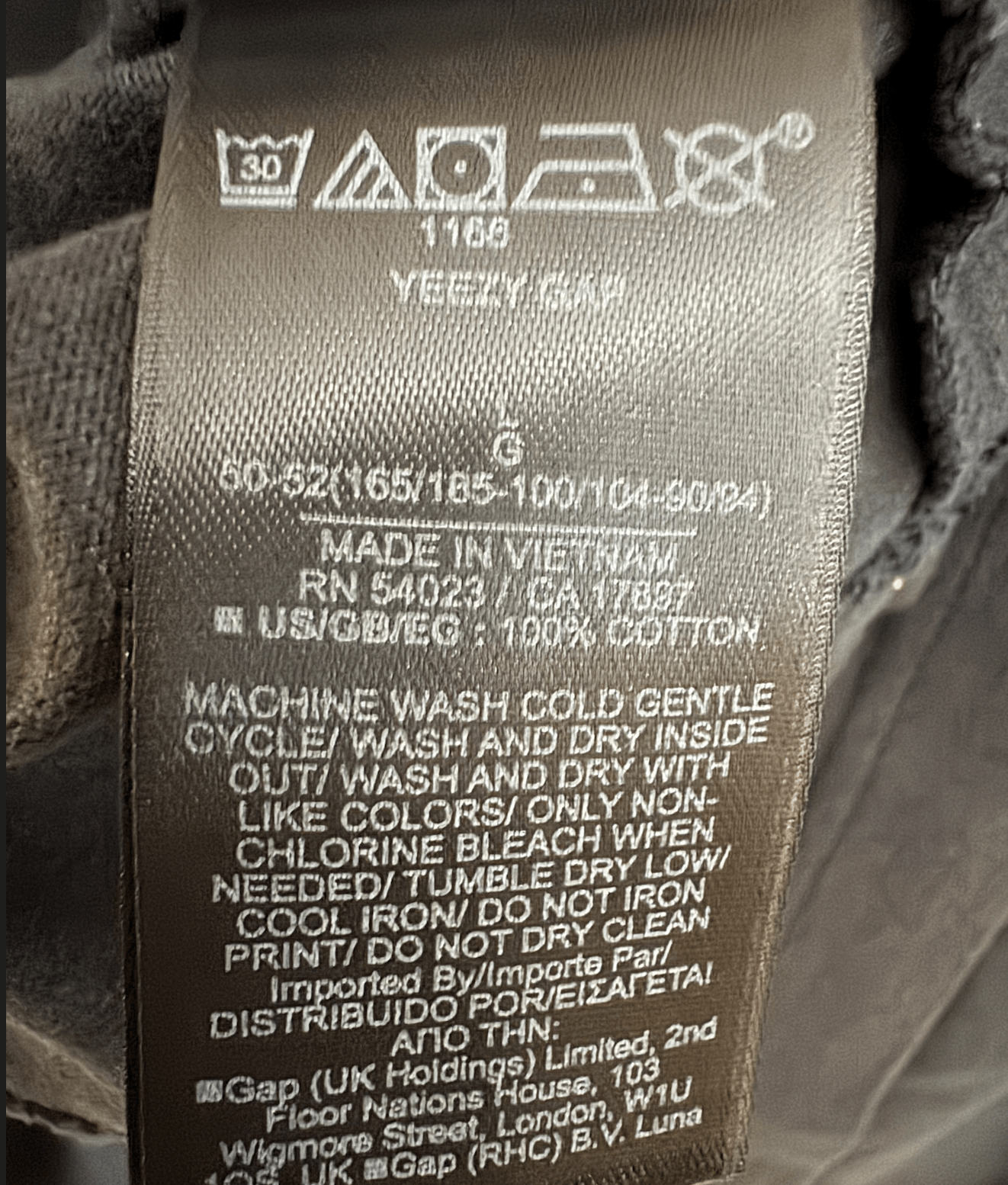 Balenciaga × Gap × Yeezy NIB Yeezy GAP Black Dove Long Sleeve sz L Size US L / EU 52-54 / 3 - 8 Thumbnail