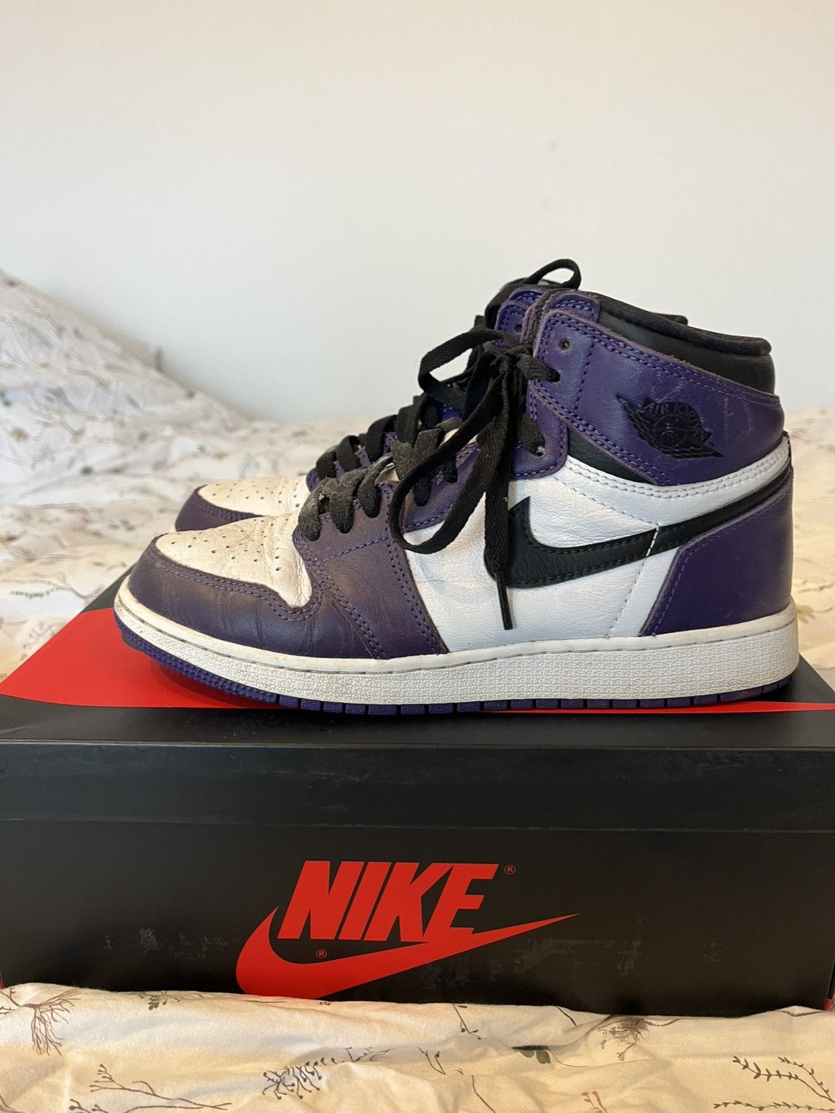 Nike Jordan 1 high court purple🌂 Size US 7.5 / IT 37.5 - 1 Thumbnail