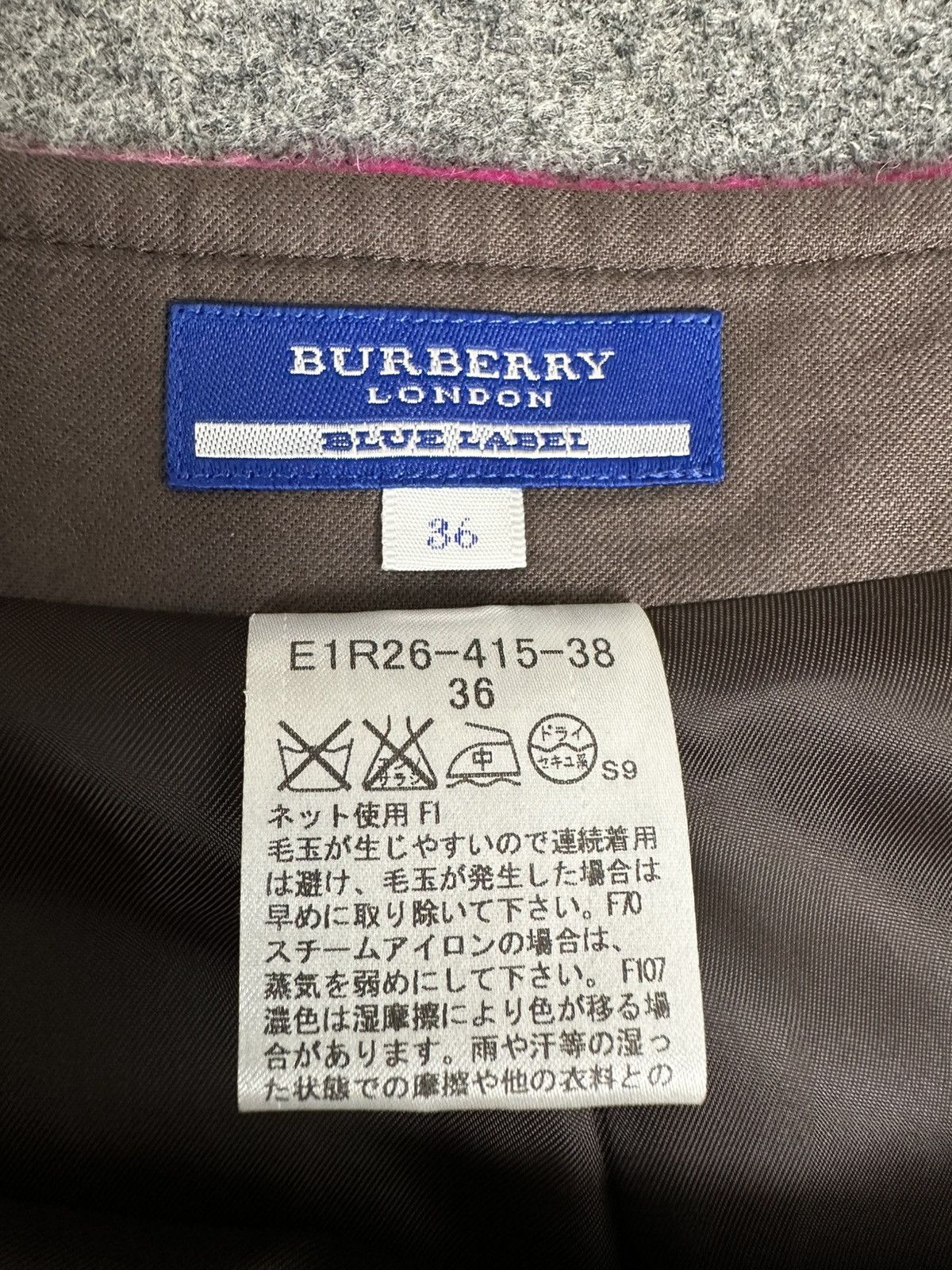 Burberry Burberry - Blue Label Vintage - Plaid Mohair Short/Skirt Size 25" / US 0 / IT 36 - 11 Thumbnail