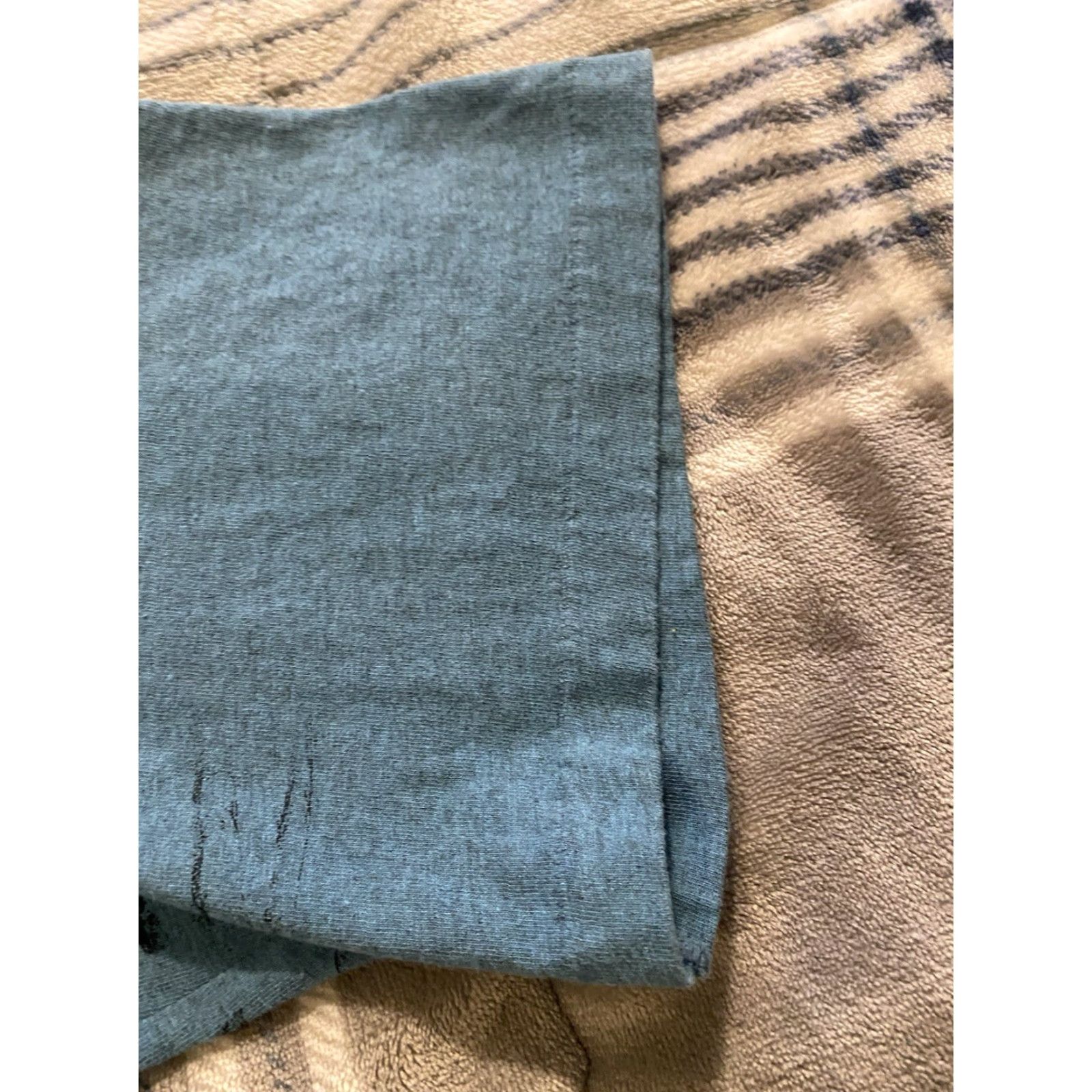 Vintage VINTAGE Signal Sport T-Shirt Wolf Pack Blue Adult XL Wolf Graphic Print All Seasons Short Sleeve Crew Neck 90s Unisex Men Women Size US XL / EU 56 / 4 - 7 Thumbnail