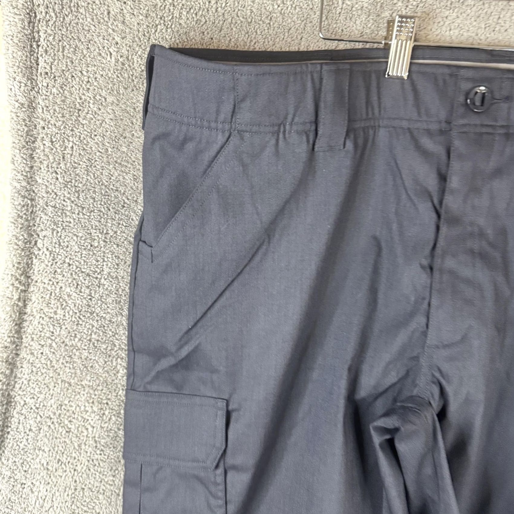 Under Armour Under Armour UA Storm Cargo Pants Mens 46x37 Navy Blue Water-Repellent Workwear Size US 30 / EU 46 - 2 Thumbnail