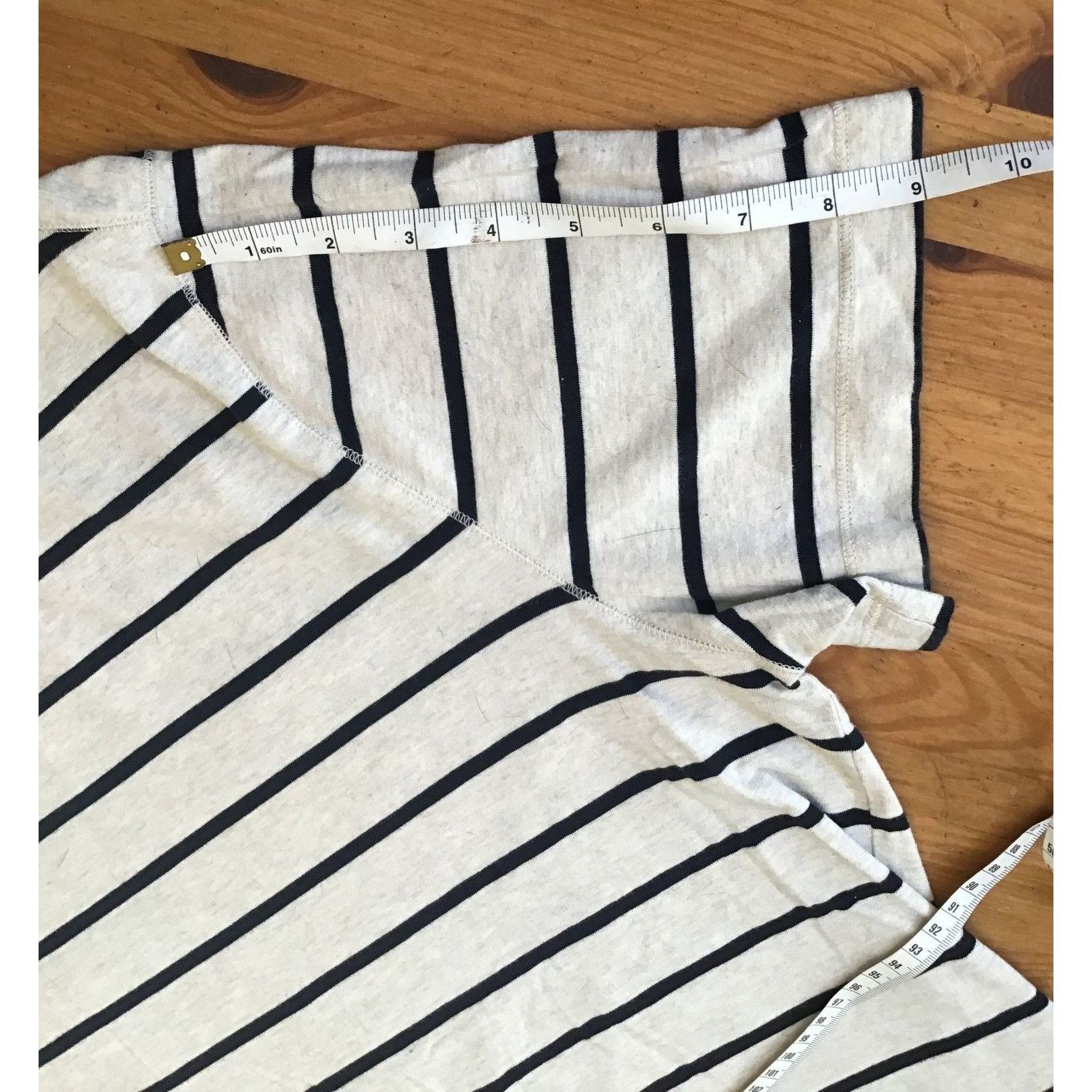 Banana Republic Banana Republic Striped Beige & Navy Supima Cotton T-Shirt X Size US XL / EU 56 / 4 - 6 Thumbnail
