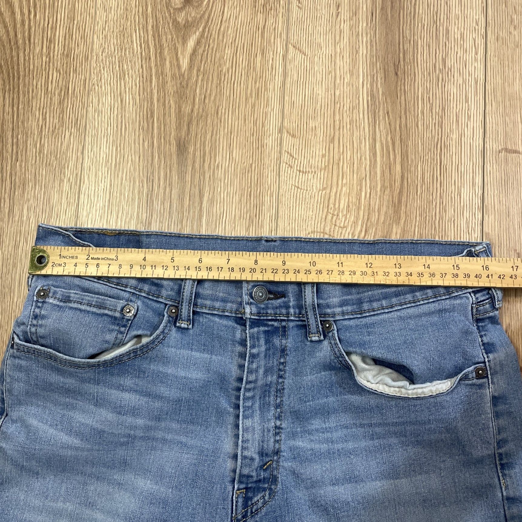 Levi's Levi's 505 Jeans Mens Blue Light Wash Regular Fit Straight Leg 34x32 Size US 34 / EU 50 - 2 Thumbnail