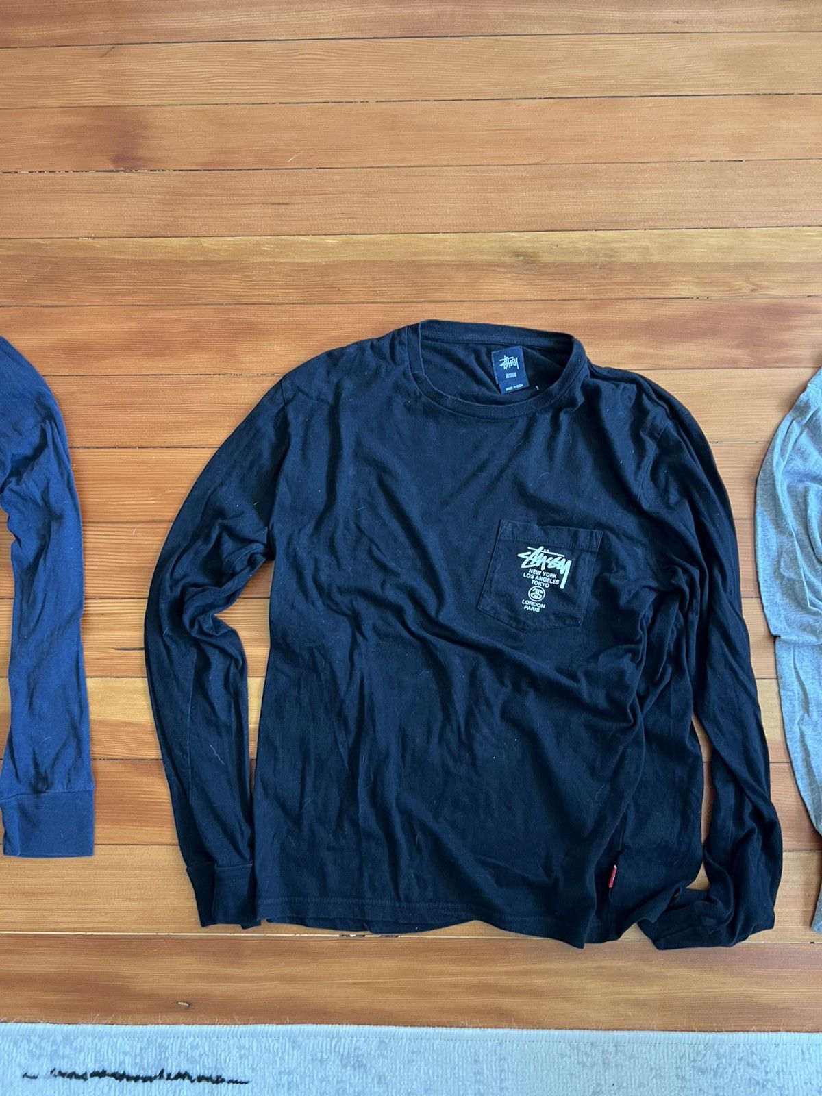 Stussy (3) Stussy long sleeve shirts (black, gray, blue) Size US S / EU 44-46 / 1 - 3 Thumbnail