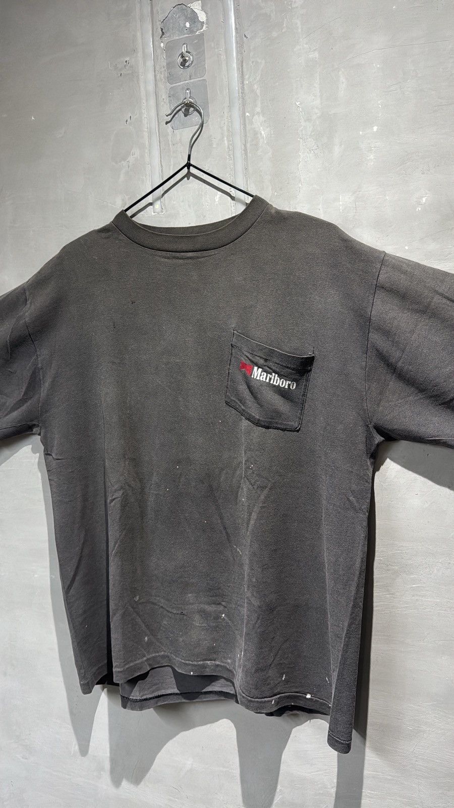 Marlboro vintage 90s trashed marlboro faded distressed cowboy tee Size US L / EU 52-54 / 3 - 4 Thumbnail
