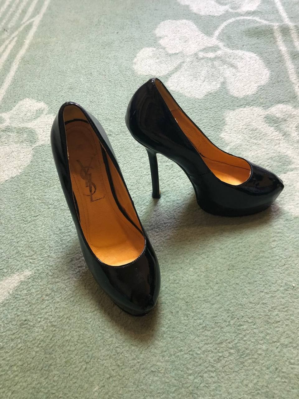 Yves Saint Laurent Yves Saint Laurent pointed-toe pumps heels MADE IN ITALY Size US 7 / IT 37 - 22 Thumbnail