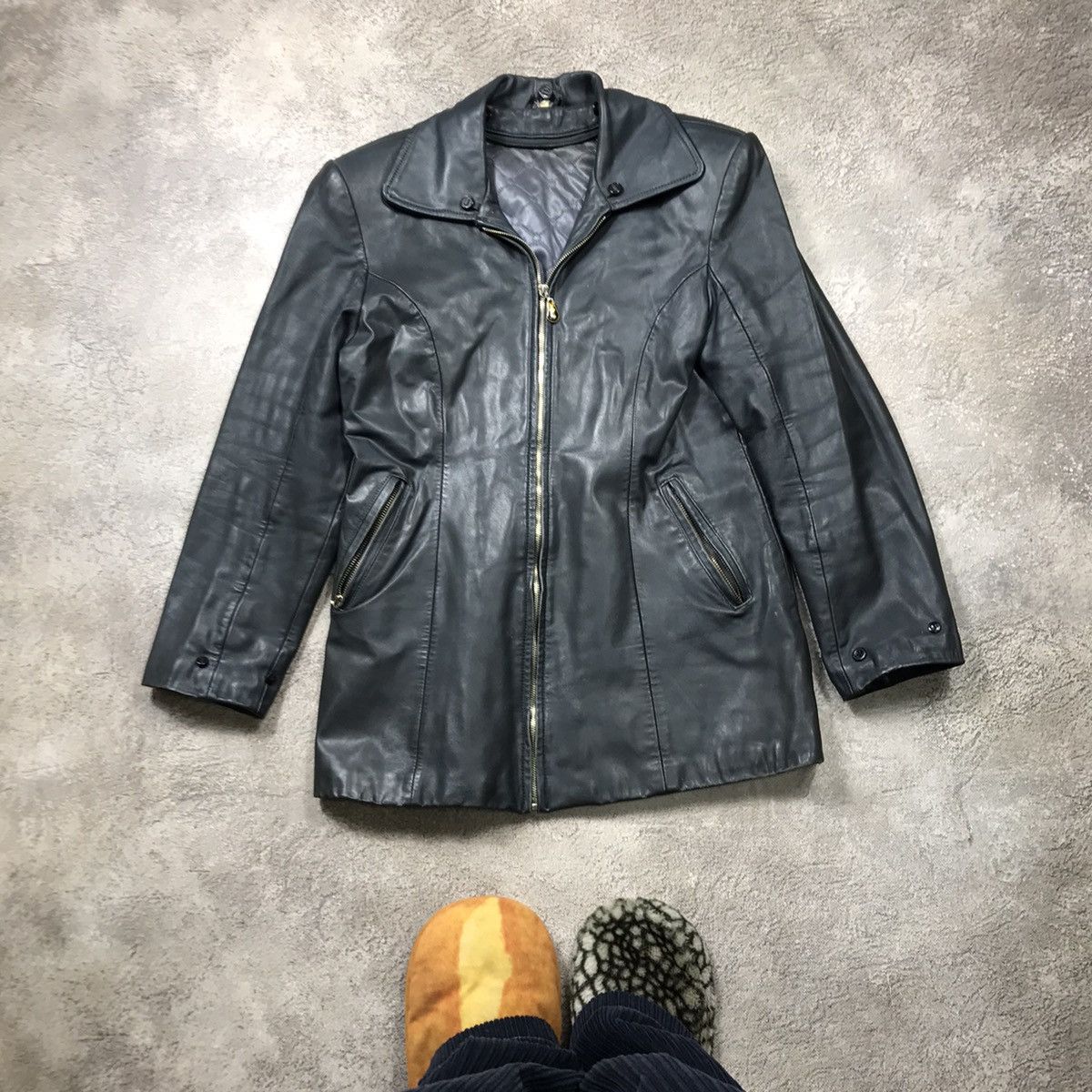 Vintage Vintage 90s Y2K Oversized Leather Jacket Streetwear Faded M Size M / US 6-8 / IT 42-44 - 1 Thumbnail