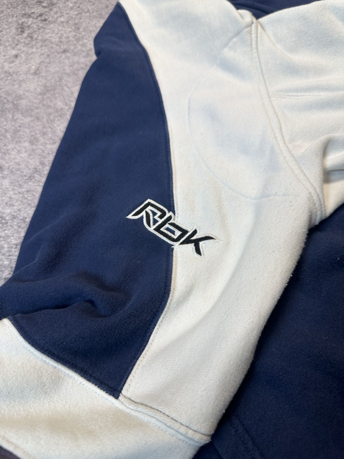 NHL × Reebok × Vintage Y2K Vintage Reebok RBK Logo Hoodie Hockey Rare Streetwear L Size US L / EU 52-54 / 3 - 5 Thumbnail