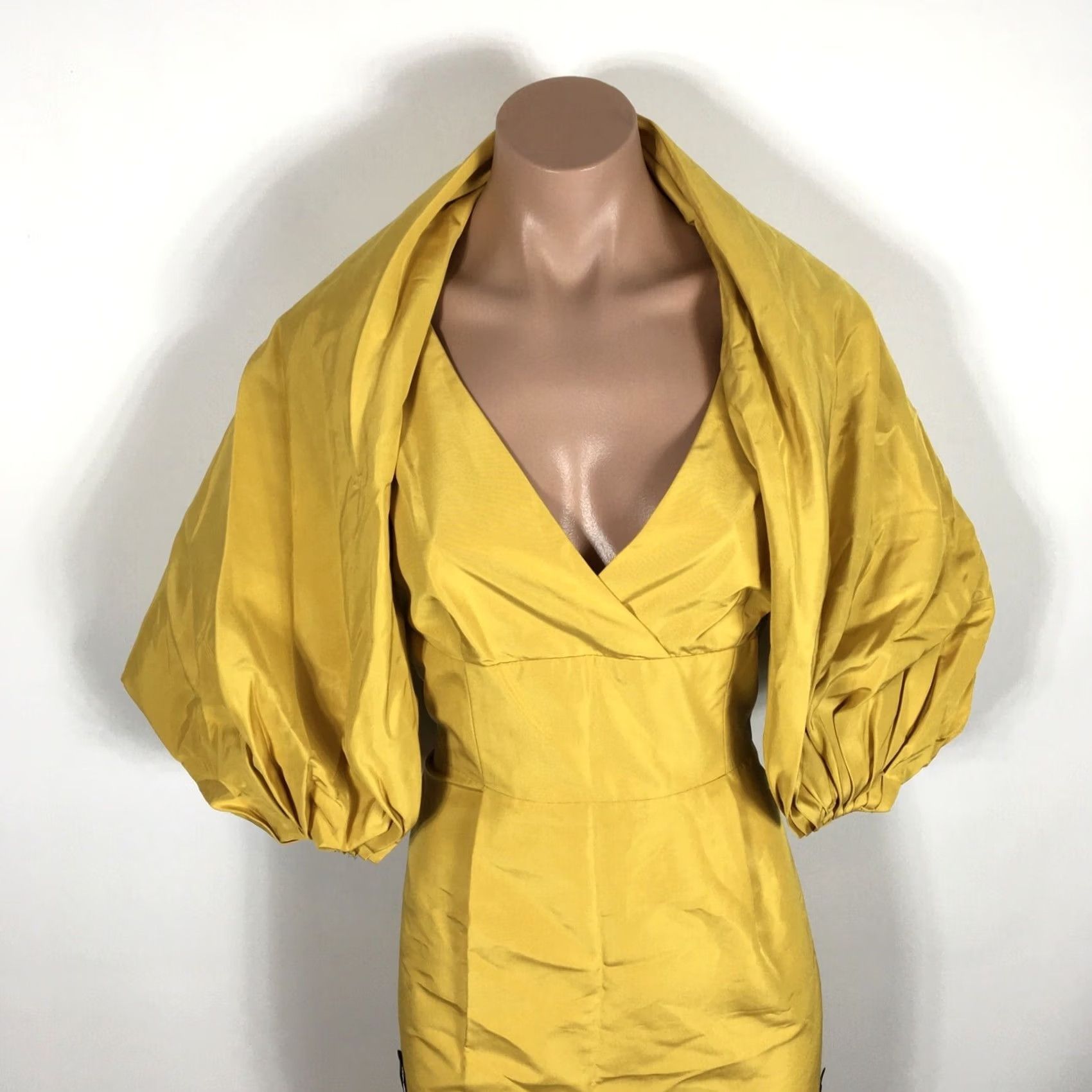 Vintage VINTAGE Carlisle Yellow Floral Appliqué Silk Dress Sleeveless V-Neck Knee Length Fit & Flare Womens 6 Size M / US 6-8 / IT 42-44 - 6 Thumbnail