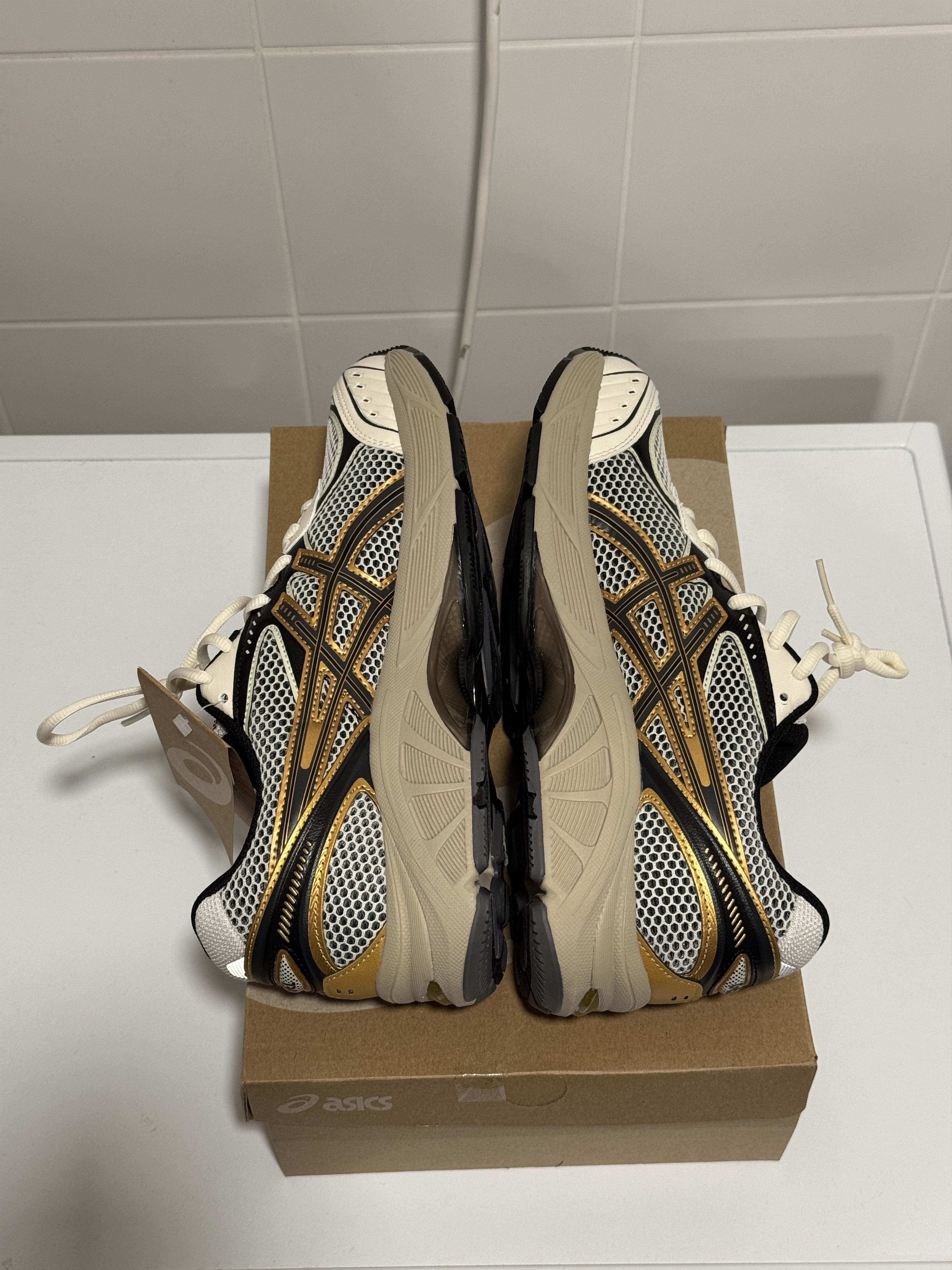 Asics Asics GT-2160 Cream / Pure Gold sneakers EU43.5 Size US 9.5 / EU 42-43 - 6 Thumbnail