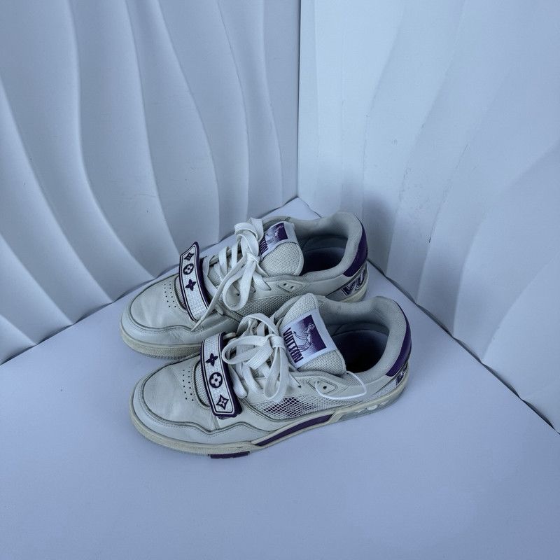 Louis Vuitton Louis Vuitton Trainer Casual Sneakers in White Purple 0079 Size US 7.5 / EU 40-41 - 1 Thumbnail