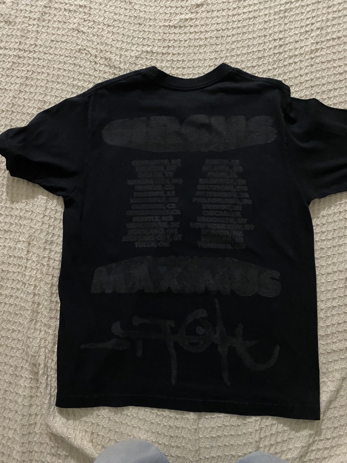 Travis Scott Travis scott utopia tour merch Size US M / EU 48-50 / 2 - 9 Thumbnail