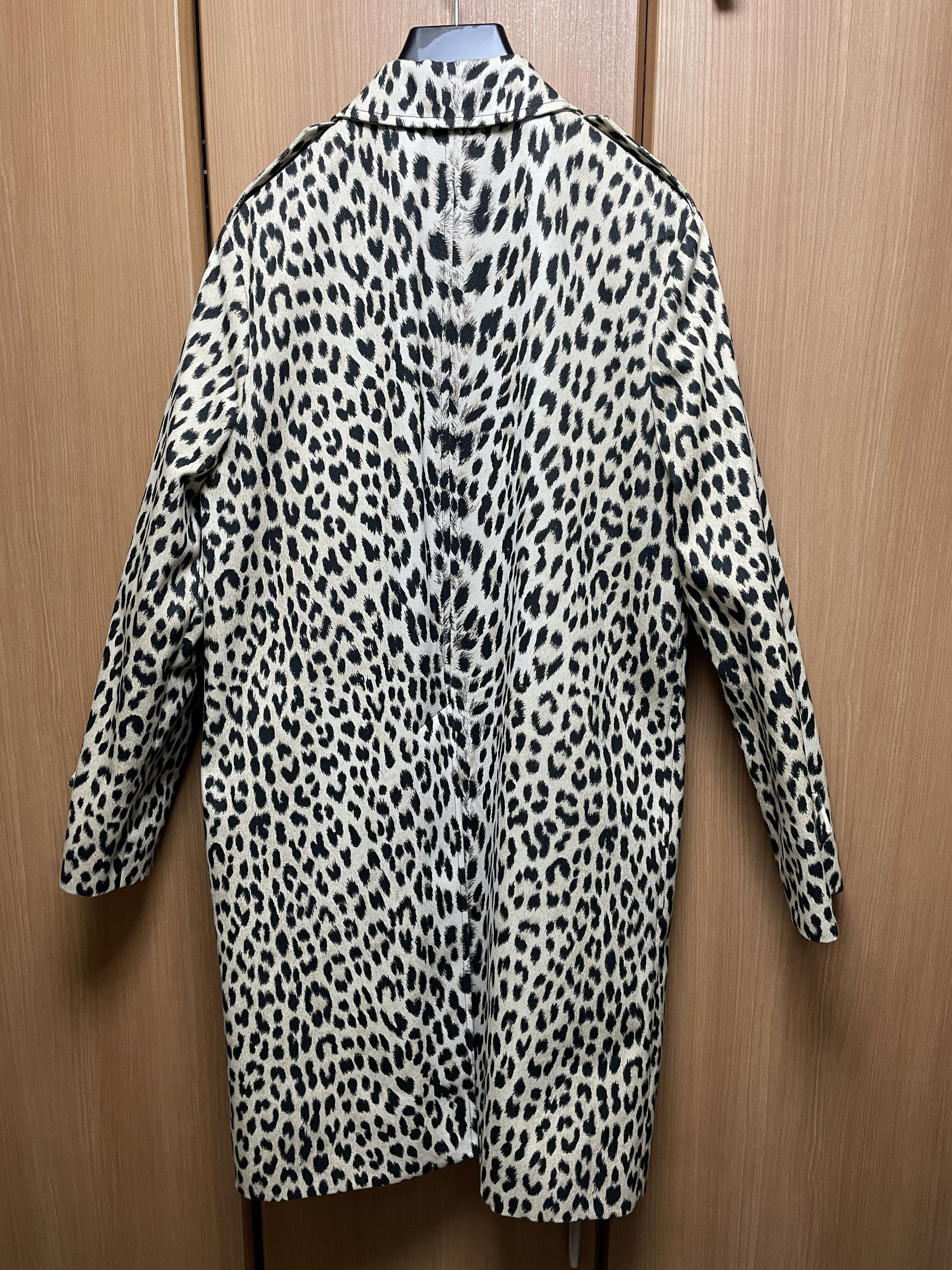 Hedi Slimane CELINE 19SS Leopard MAC DROIT Coat 46 Hedi Slimane Size US S / EU 44-46 / 1 - 6 Thumbnail