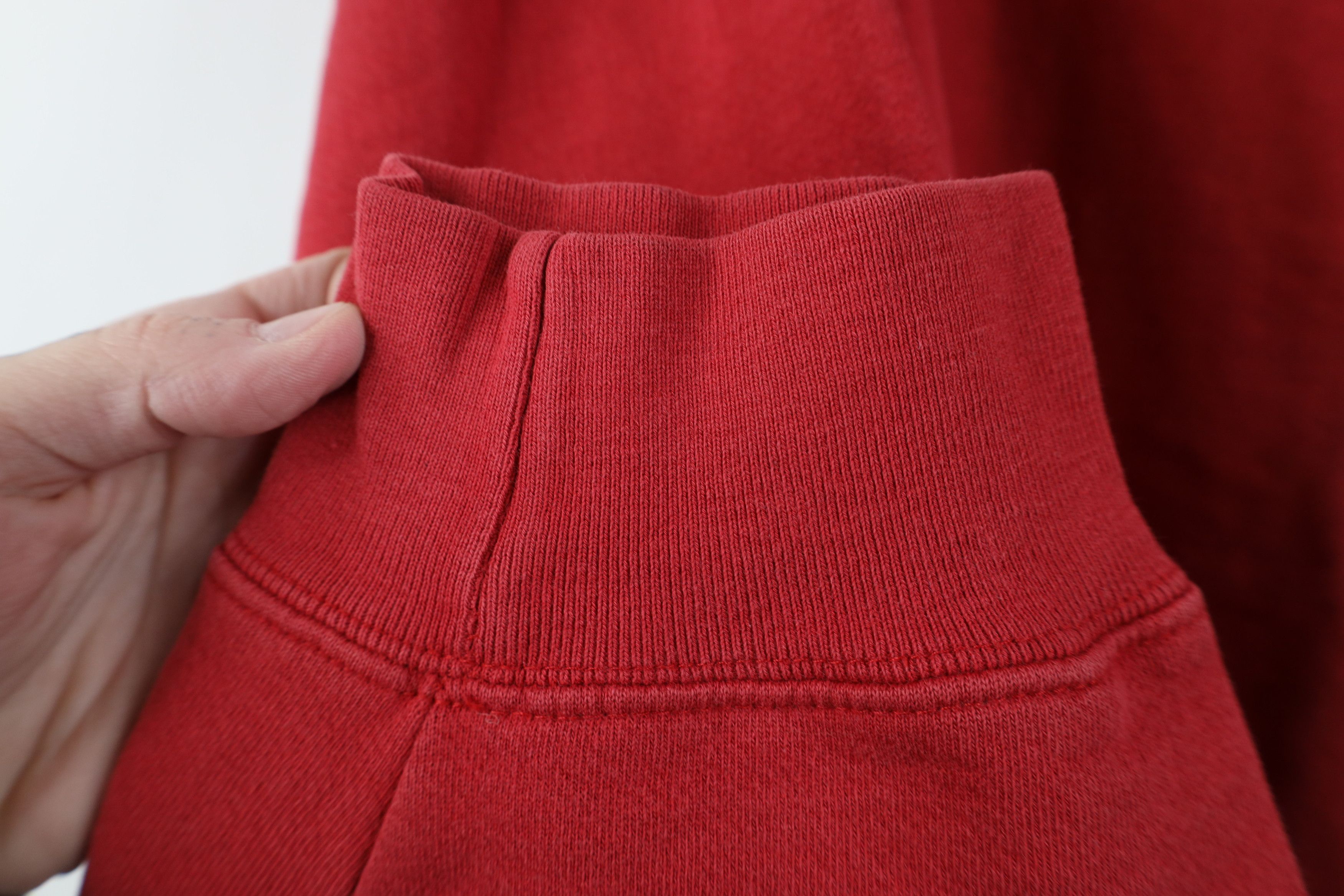 Aeropostale Vintage 90s Y2K Aeropostale Spell Heavyweight Sweatshirt Red Size US XL / EU 56 / 4 - 11 Thumbnail