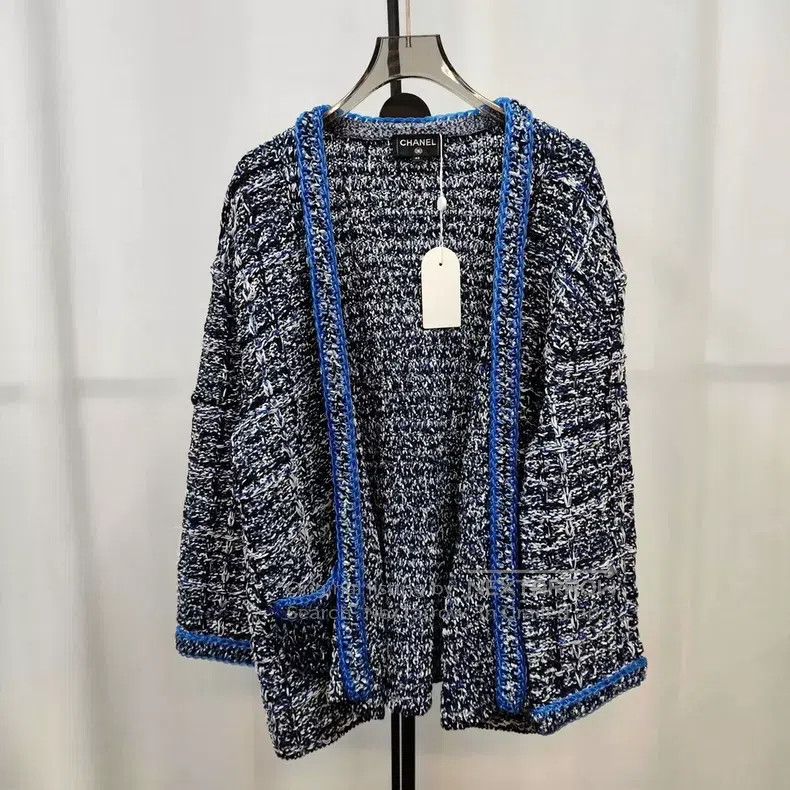 Chanel Chanel Blue soft colour pbc jacket Size S / US 4 / IT 40 - 1 Thumbnail