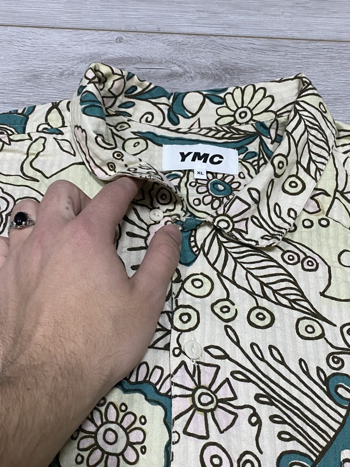 YMC YMC all over print Hawaii shirt buttons, flowers floral Size US XL / EU 56 / 4 - 5 Thumbnail