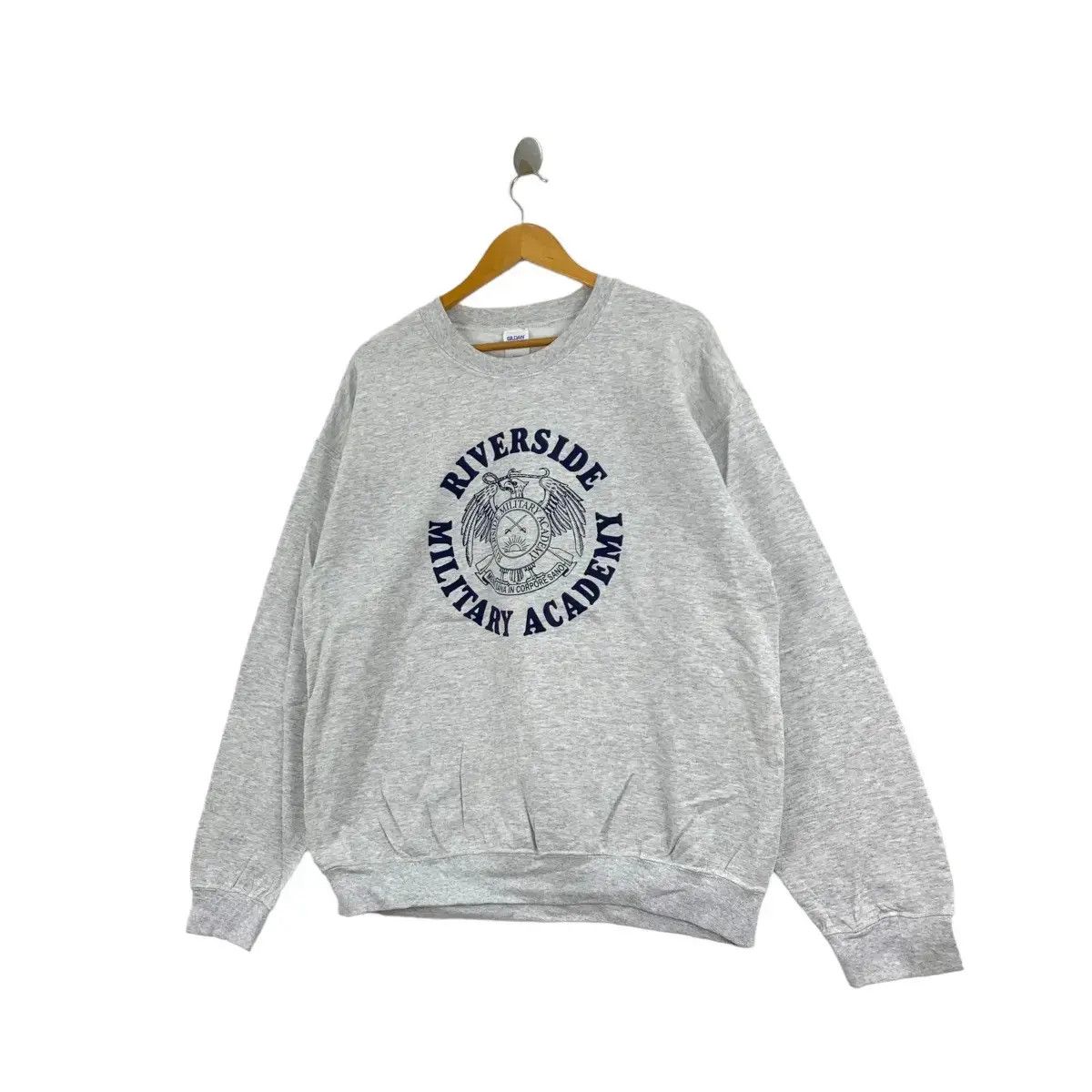 Vintage Vintage RIVERSIDE MILITARY ACADEMY College Grey Sweatshirt Size US L / EU 52-54 / 3 - 4 Thumbnail
