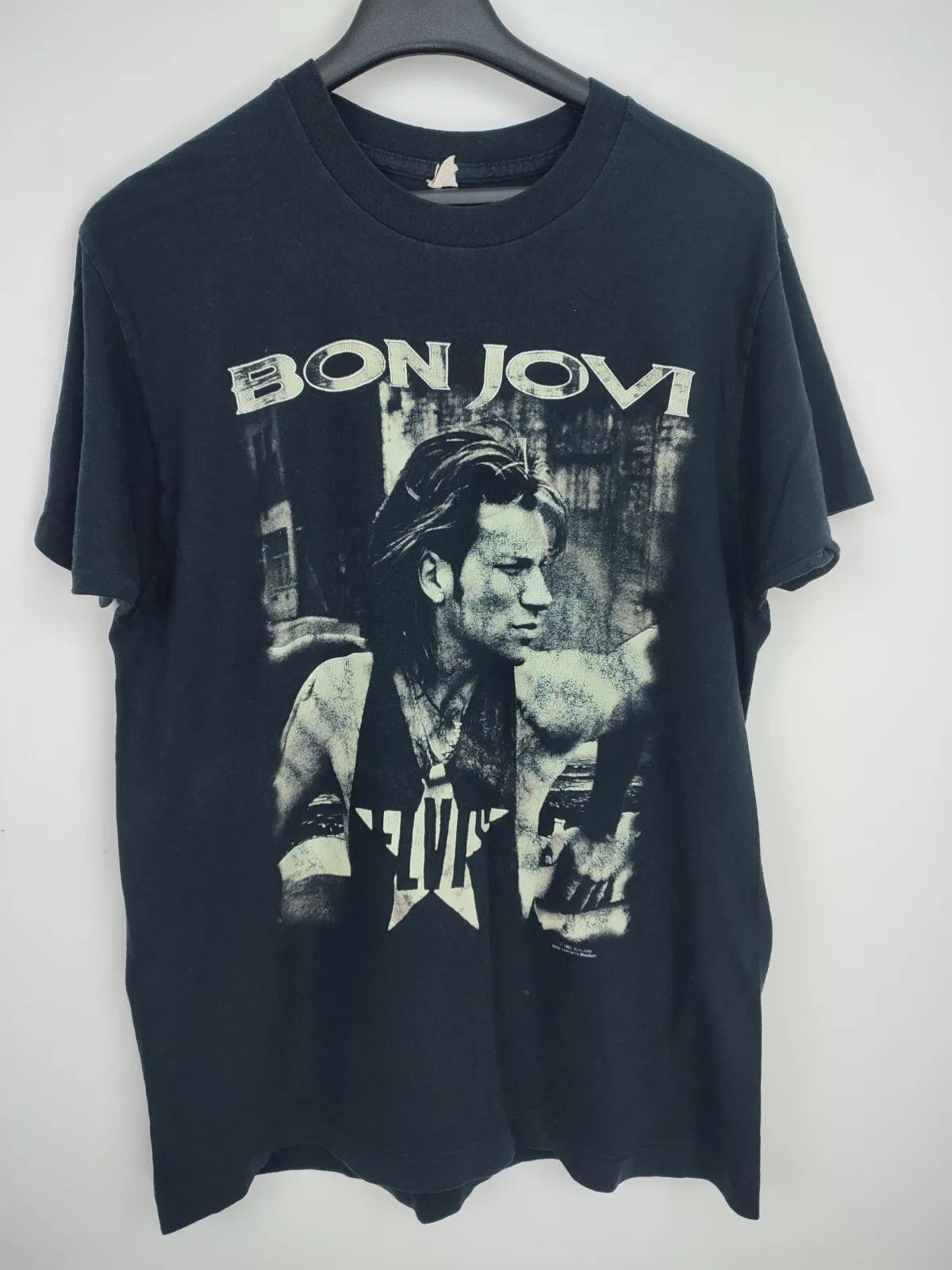Vintage Rare Bon Jovi 1993 world tour vintage t shirt Size XL Size US XL / EU 56 / 4 - 19 Thumbnail
