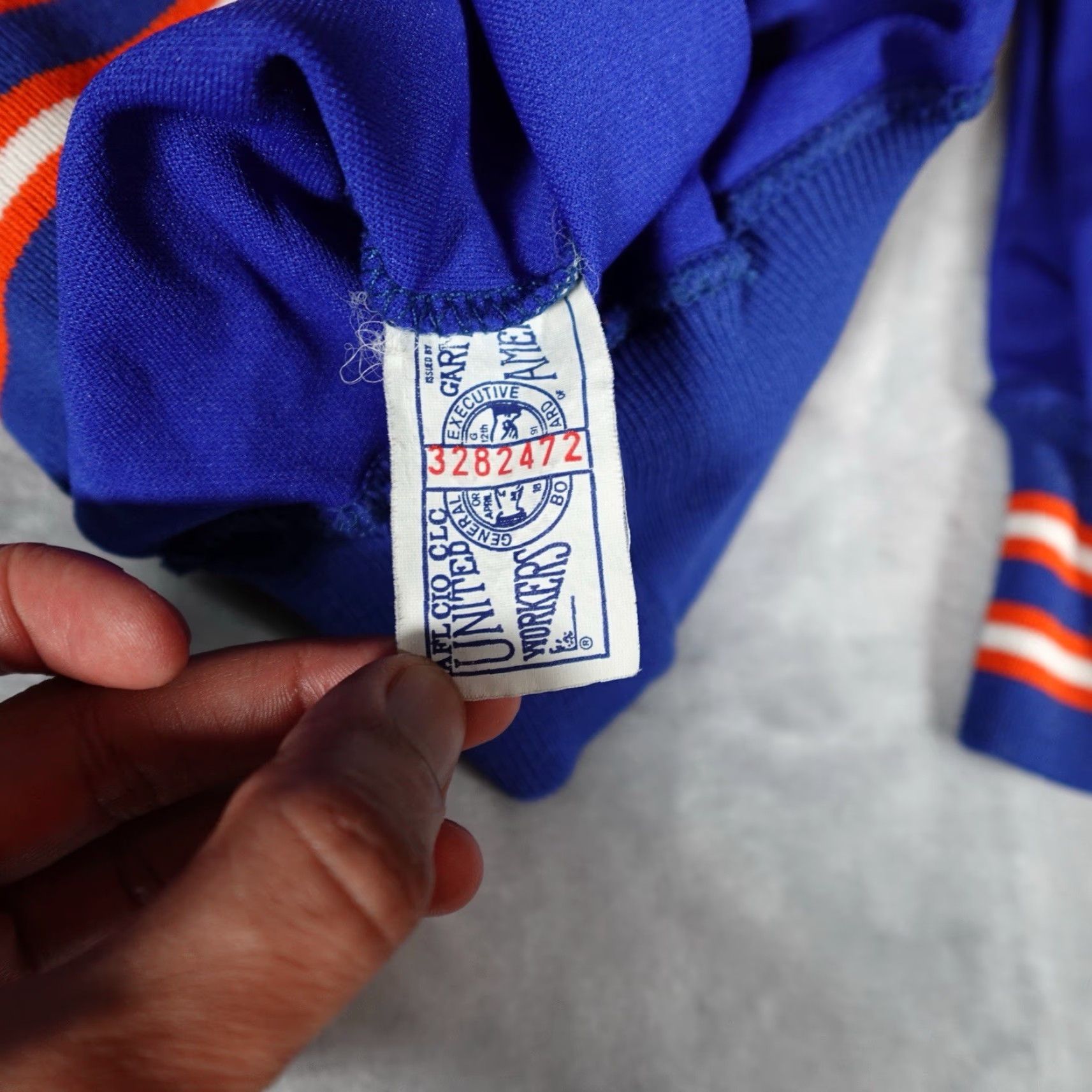 Vintage VINTAGE Bair Varsity 1/4 Zip Sweatshirt Mens XL (Fits M) Union Made 70s Blue Graphic Print Varsity Logo 1/4 Zip Mens XL Blue 70s Vintage Sportswear Size US M / EU 48-50 / 2 - 2 Thumbnail