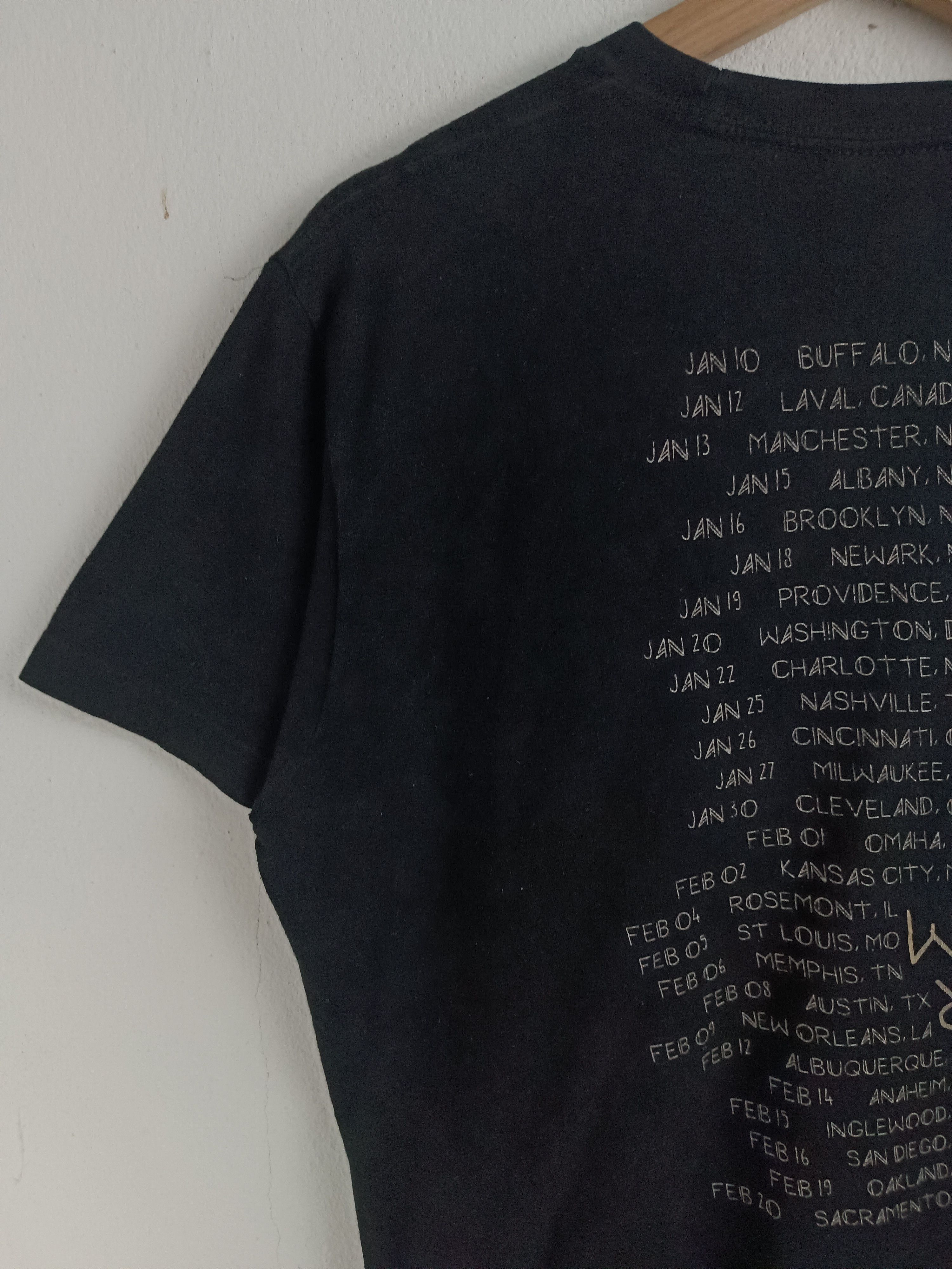 Band Tees VINTAGE 2019 PANIC AT THE DISCO TOUR TEE emo mcr afi Size US M / EU 48-50 / 2 - 12 Thumbnail