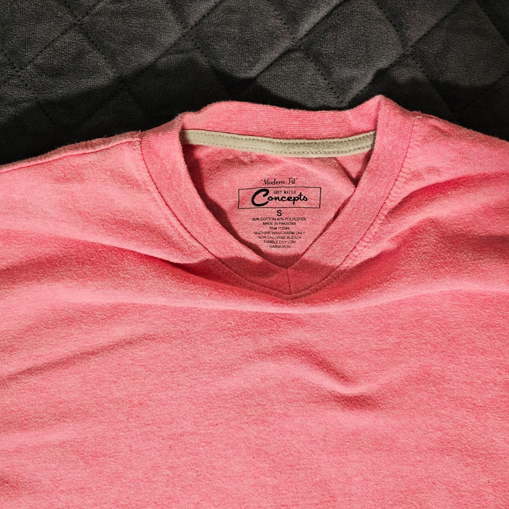 Vintage Grey Matter Concepts T Shirt Short Sleeve Pink Men's Size S V Neck Size US S / EU 44-46 / 1 - 2 Thumbnail
