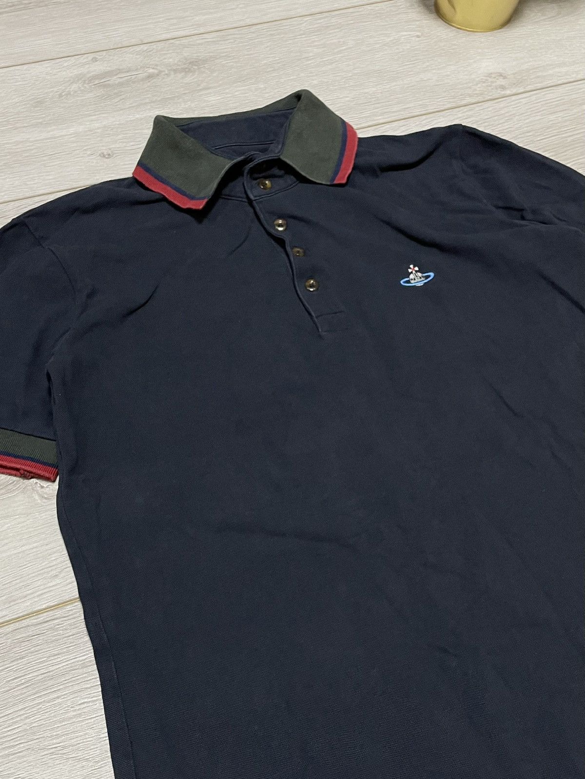 Vivienne Westwood Vivienne Westwood polo stripes orb tee shirt Size US L / EU 52-54 / 3 - 2 Thumbnail