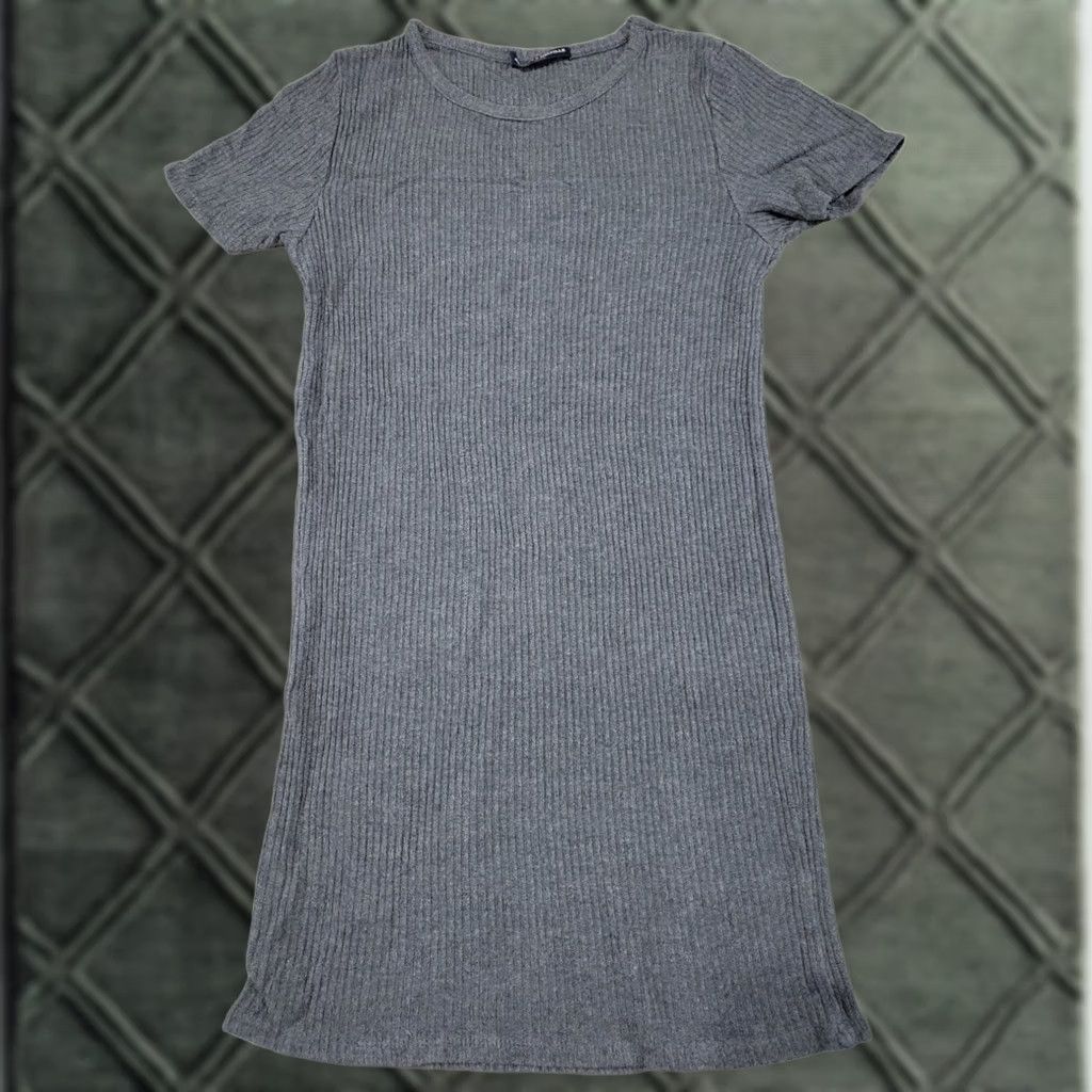brandy melville grey dress Brandy Melville One Size Women's Short Sleeve T-Shirt Dress Casual Gray hideFlairAppBadge