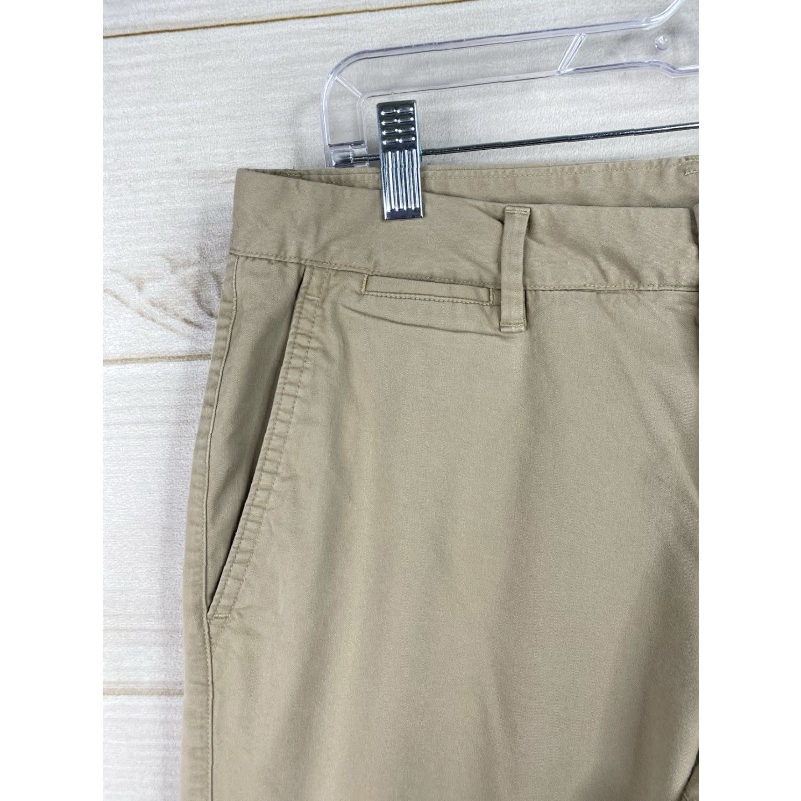 Bonobos Bonobos Mens Pants Chino Slim Beig e Lightweight Stretch Polyester 32x32 Casual Workwear Travel Mens Size US 32 / EU 48 - 2 Thumbnail