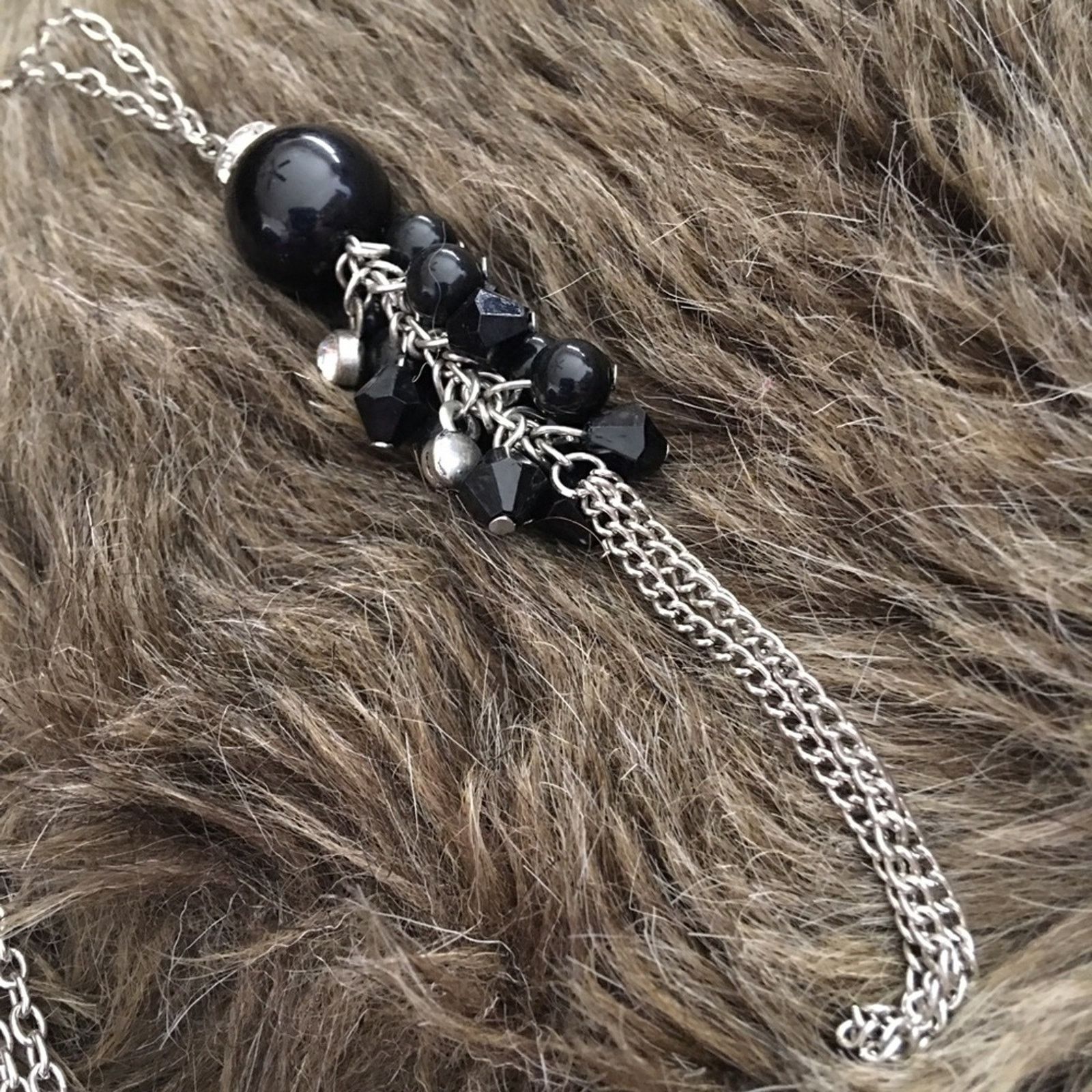 Vintage Vintage black beaded rhinestone dangle necklace Size ONE SIZE - 6 Thumbnail