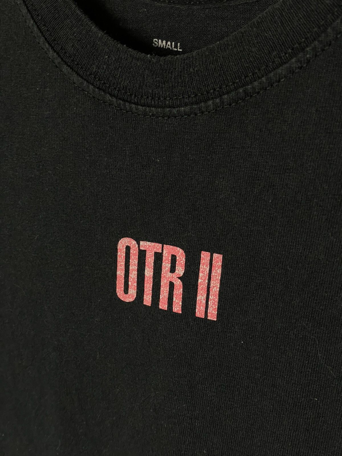 Beyonce × Jay-Z × Rap Tees Beyonce & Jay Z TOUR " On the Run II " Graphic T-Shirt Size US S / EU 44-46 / 1 - 5 Thumbnail