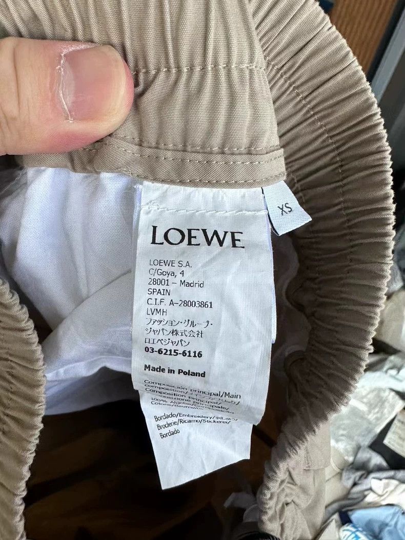 Loewe LOEWE sizeXS Kakoseh back pocket logo wide leg pants Size 26" / US 2 / IT 38 - 5 Thumbnail