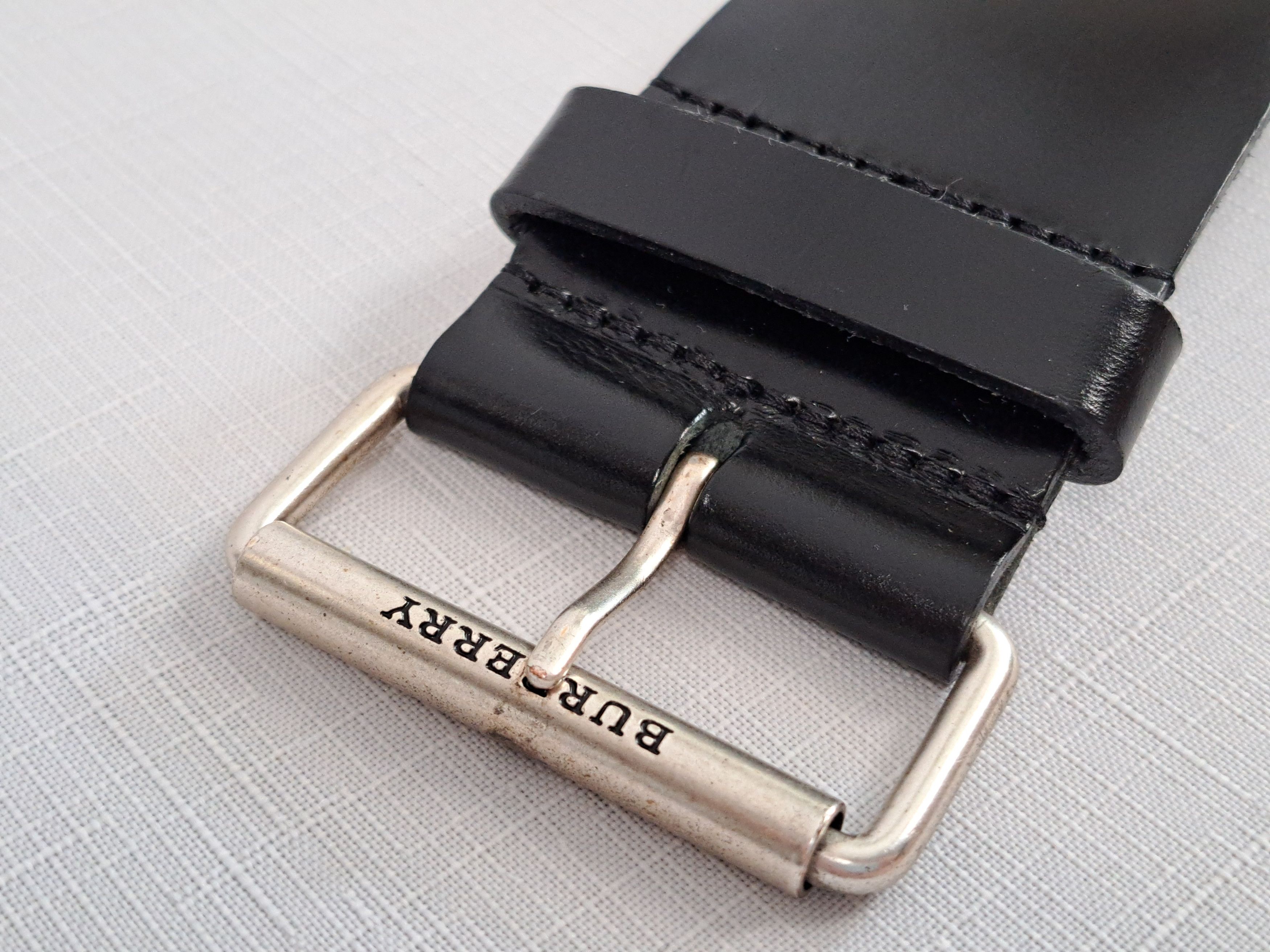 Burberry Burberry London leather belt. Made in England Size ONE SIZE - 8 Thumbnail