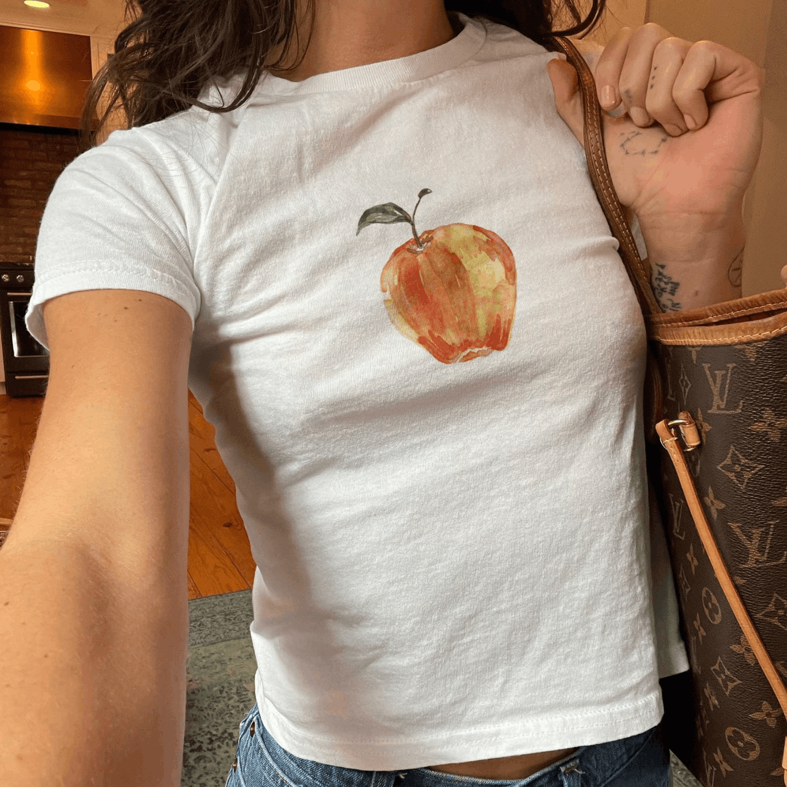 Other Apple Baby Tee – Cute Minimalist Crop Top Size M / US 6-8 / IT 42-44 - 1 Thumbnail