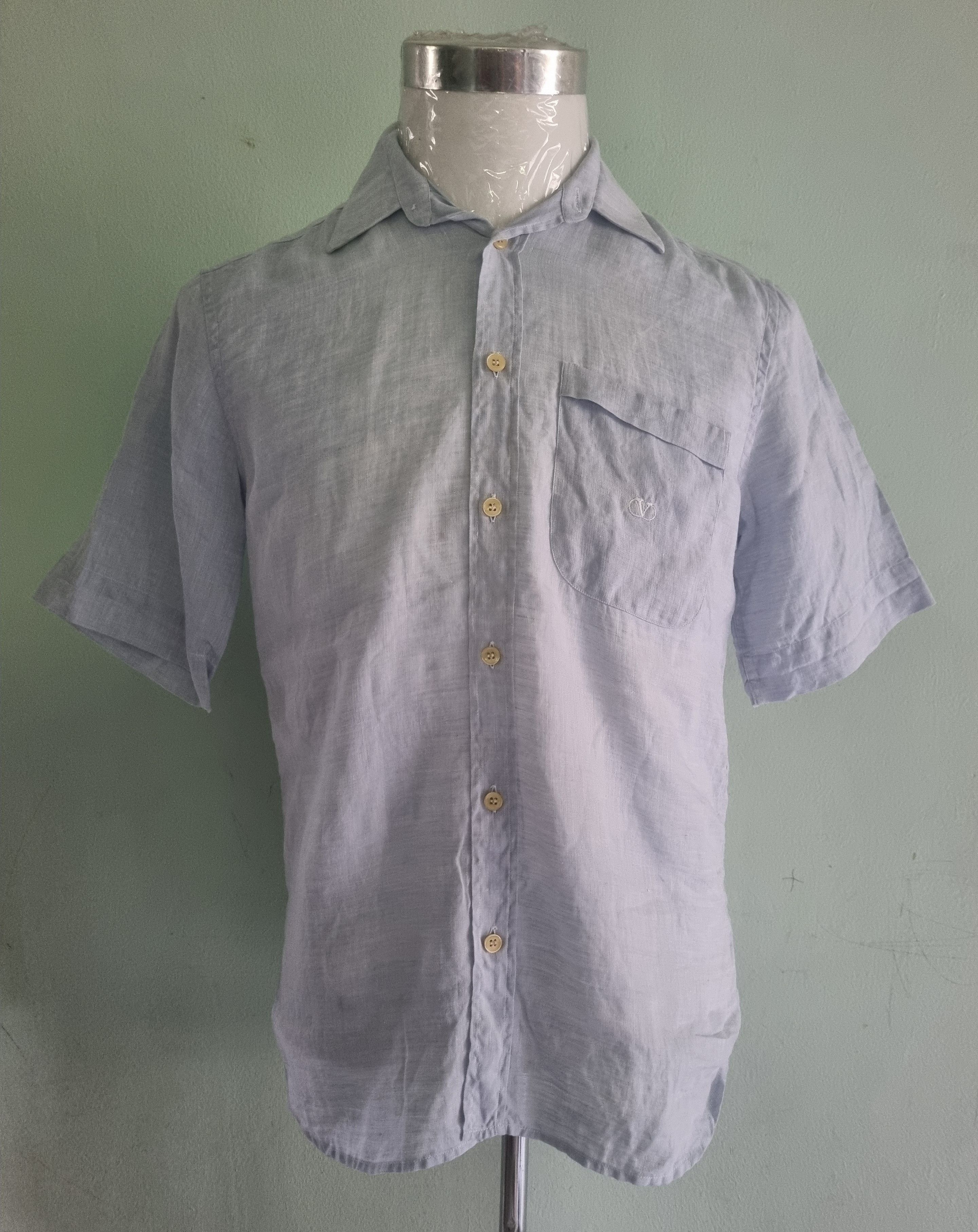 Valentino Valentino Button Up Shirt Size US S / EU 44-46 / 1 - 1 Thumbnail