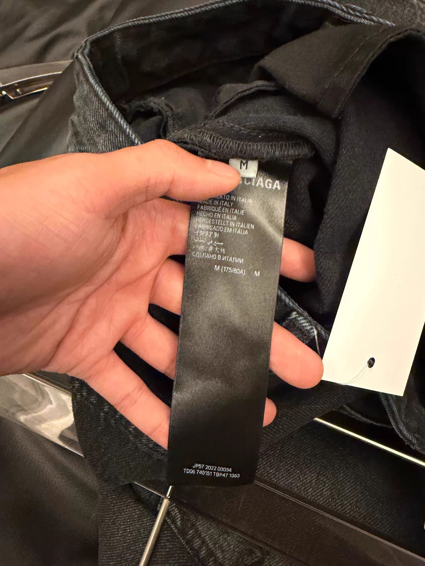 Balenciaga Balenciaga Destroyed Straight Black Denim Jeans M Size US 32 / EU 48 - 4 Thumbnail