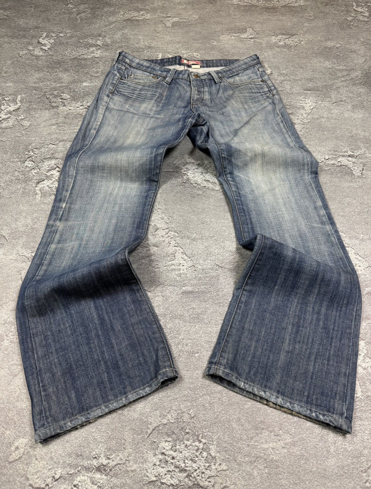 2000s Y2K Loyal Flare Bootcut Washed Jeans Size 34