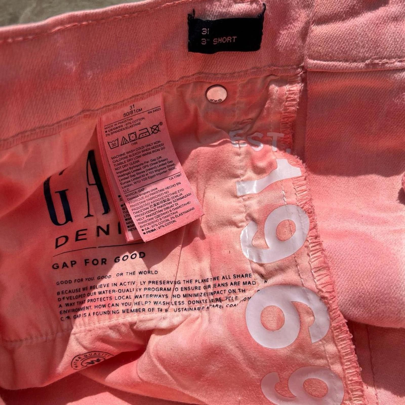 Gap Pink Peach Overdyed Reworked Frayed Denim Shorts Size 31" - 3 Thumbnail