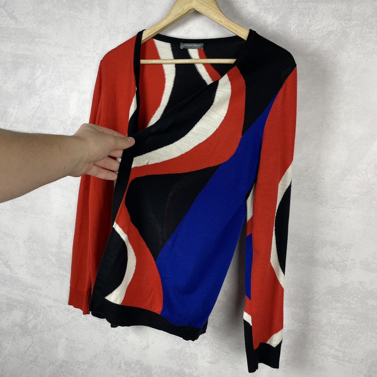 Alexander McQueen Alexander McQueen Multicolour Wool Buttonless Cardigan Size M / US 6-8 / IT 42-44 - 5 Thumbnail